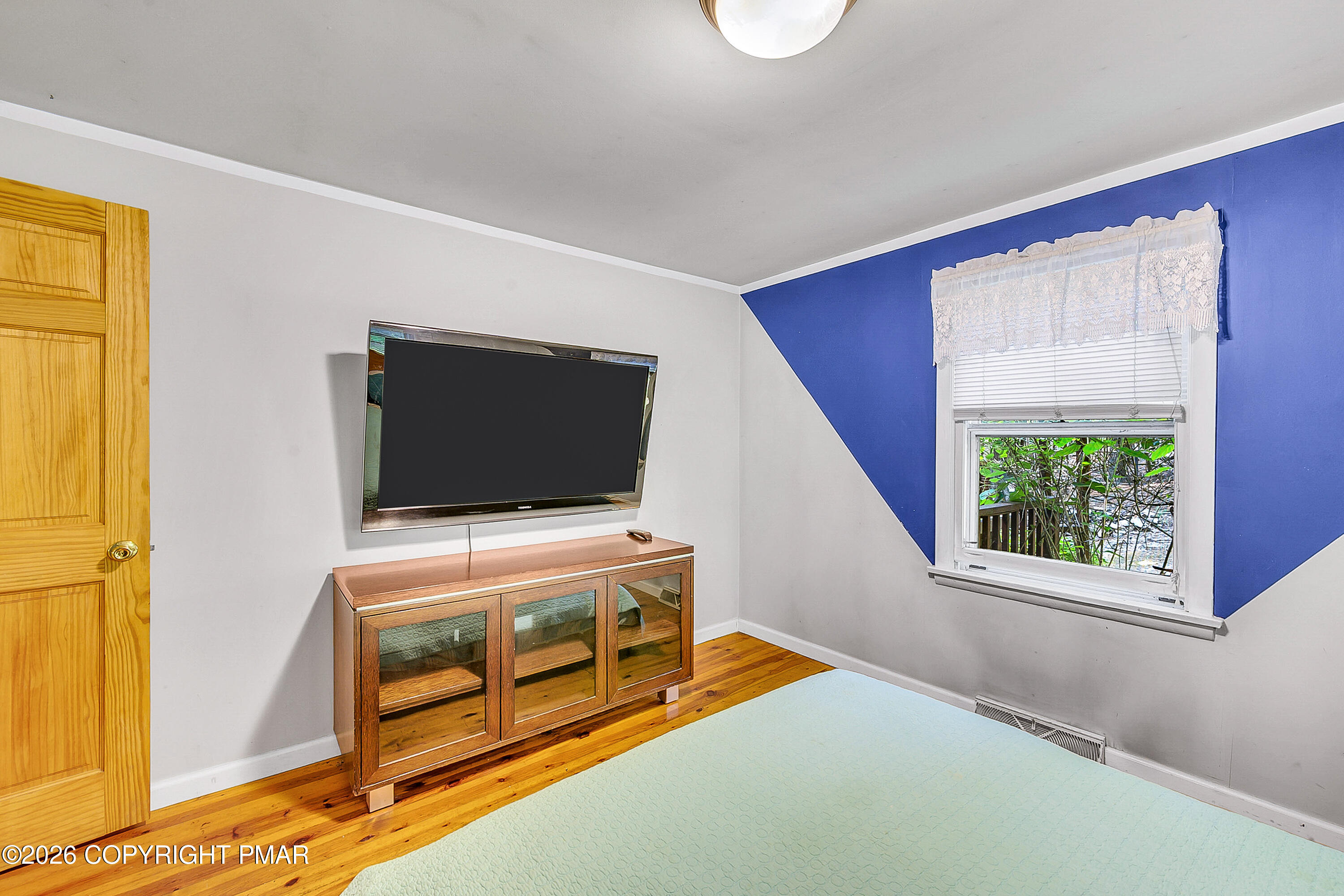 2221 Fernway Drive Property Photo 21