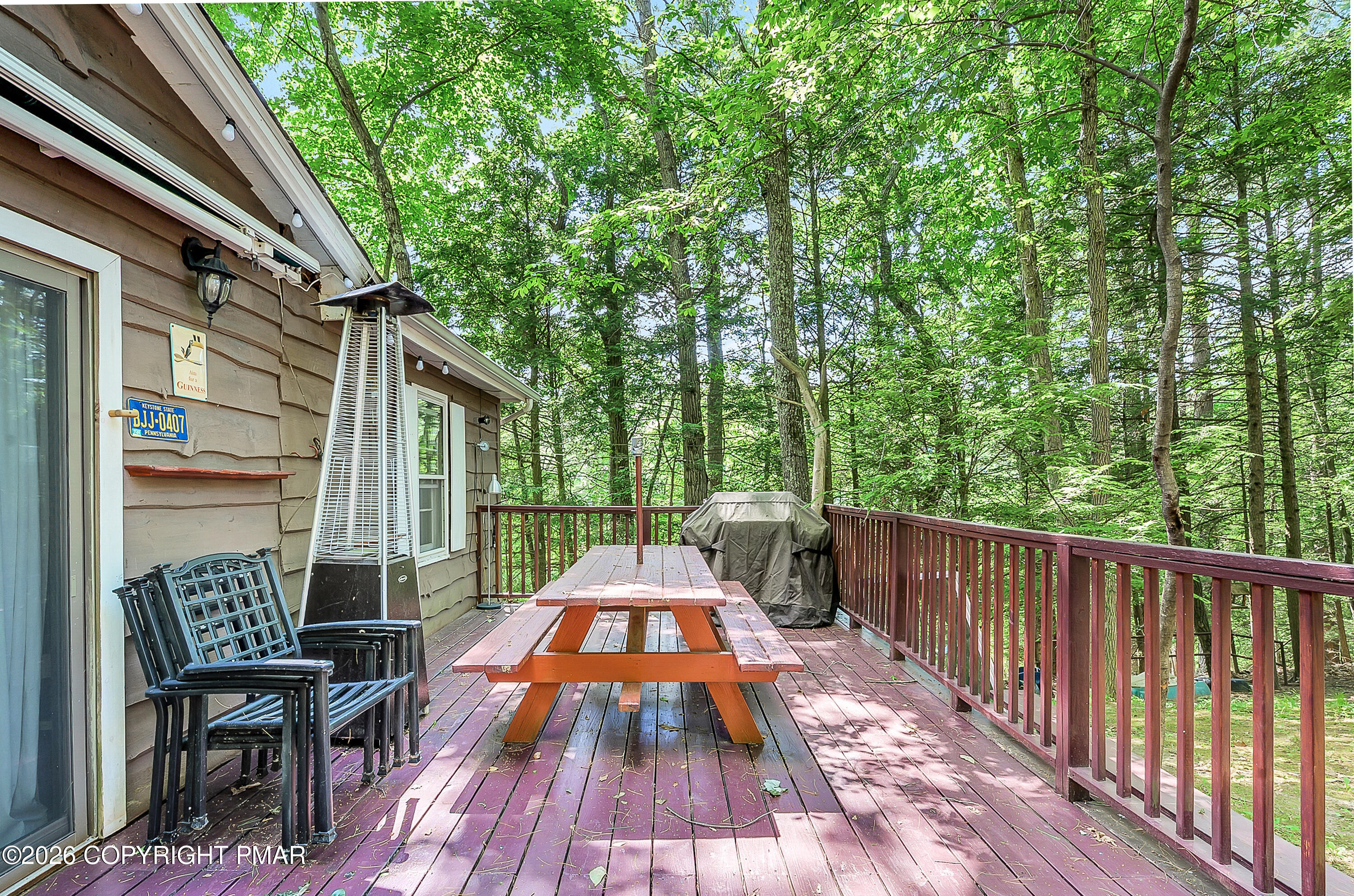 2221 Fernway Drive Property Photo 28