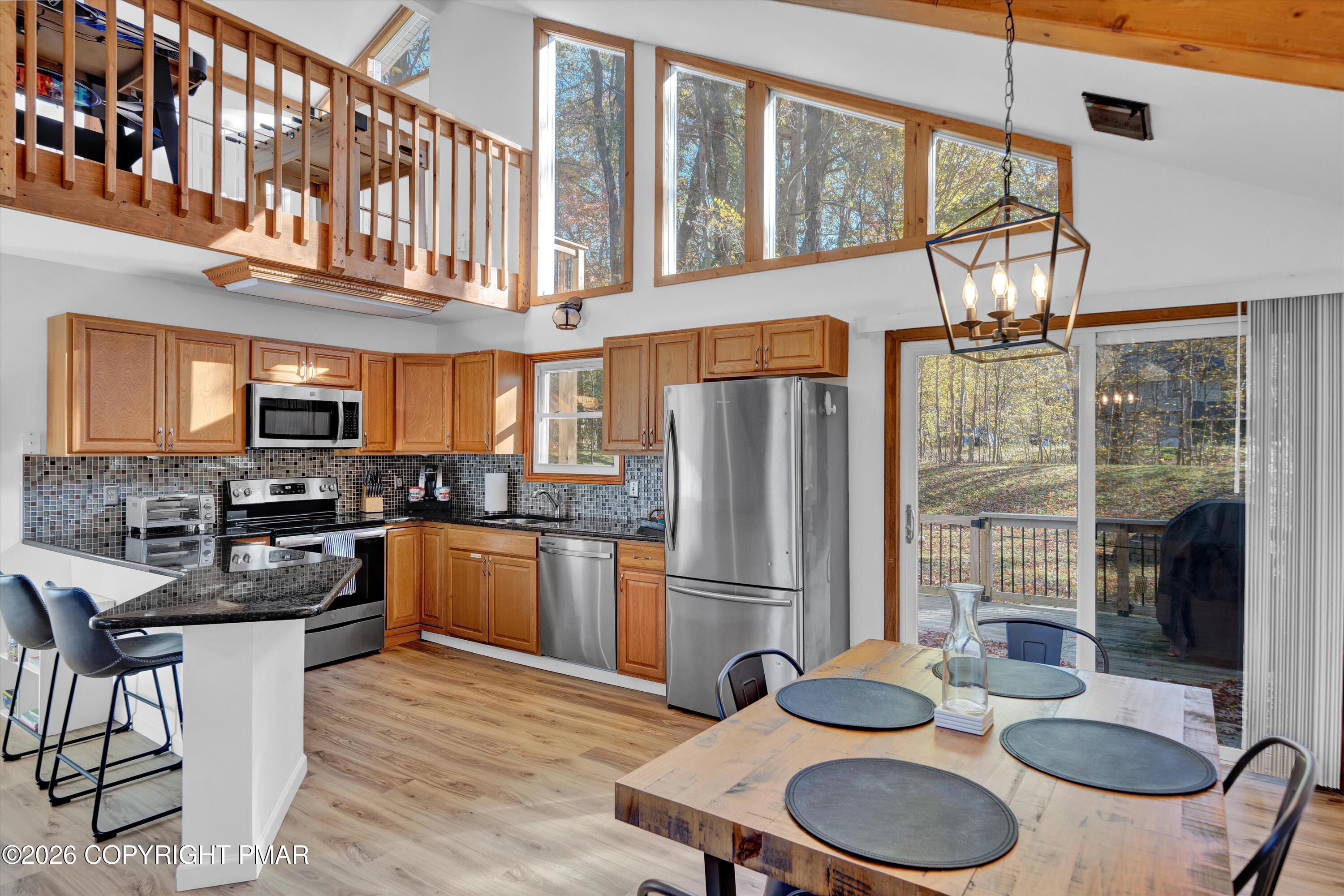 2242 Jester Court Property Photo 4