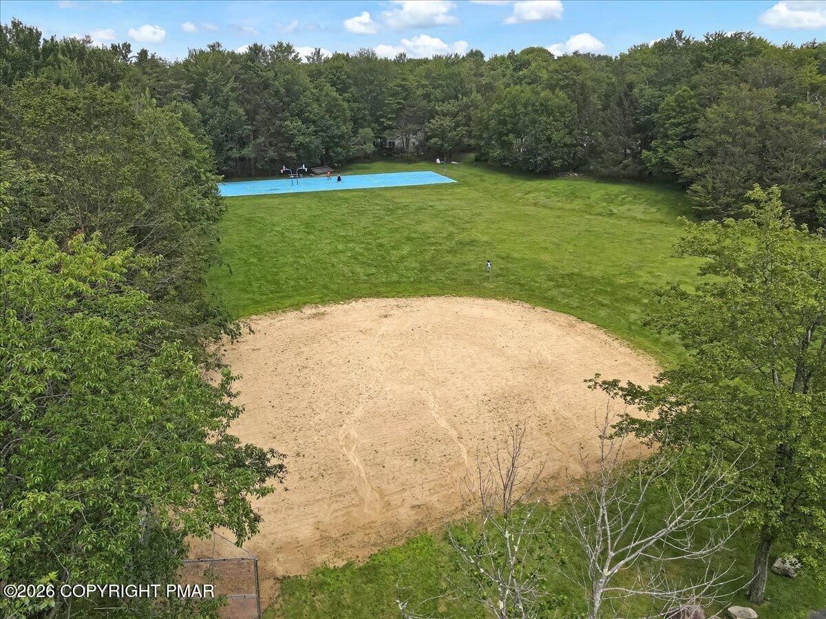 4172 Brook Court Property Photo 130