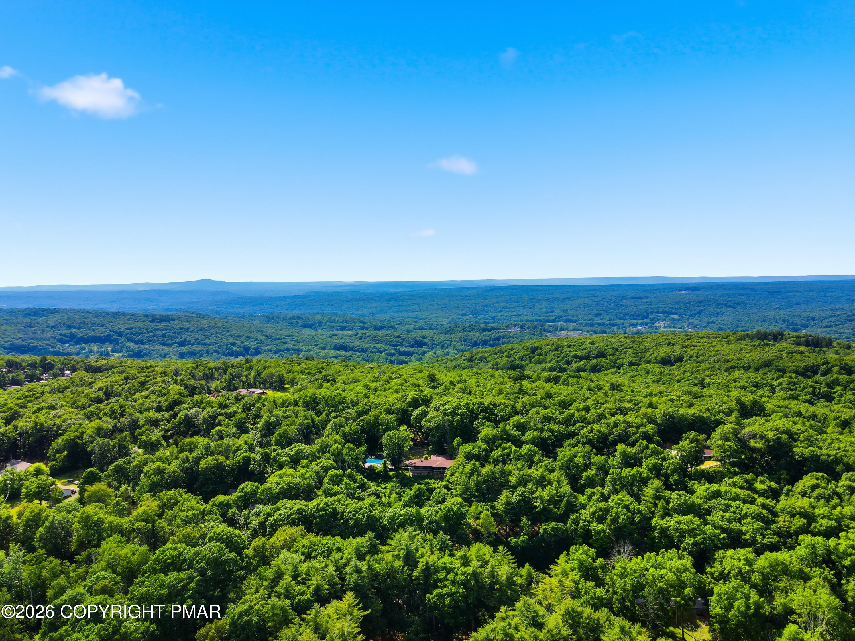 148 Tree Line Drive Property Photo 2