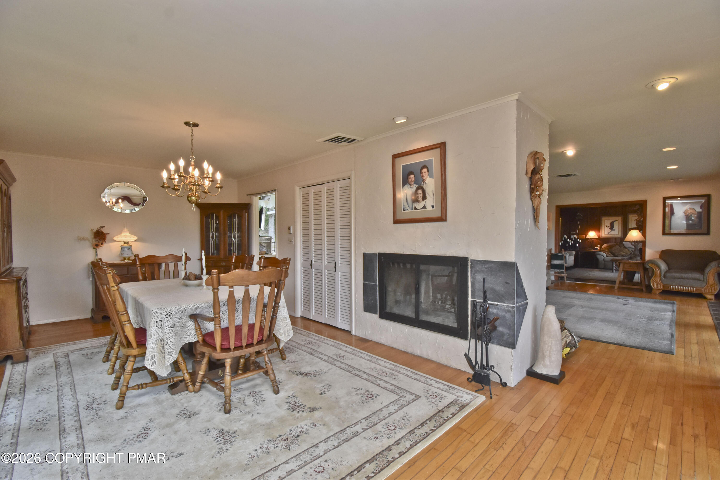 148 Tree Line Drive Property Photo 5