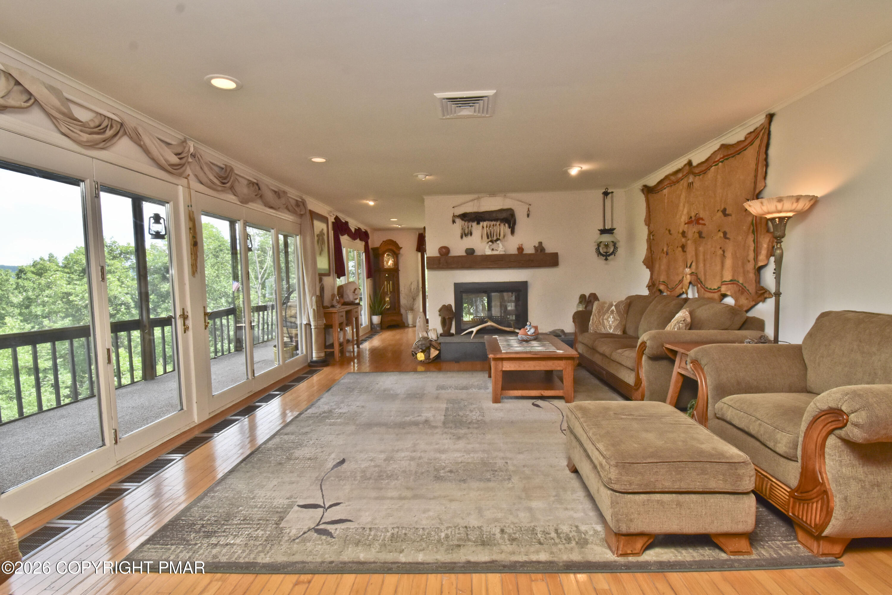 148 Tree Line Drive Property Photo 9