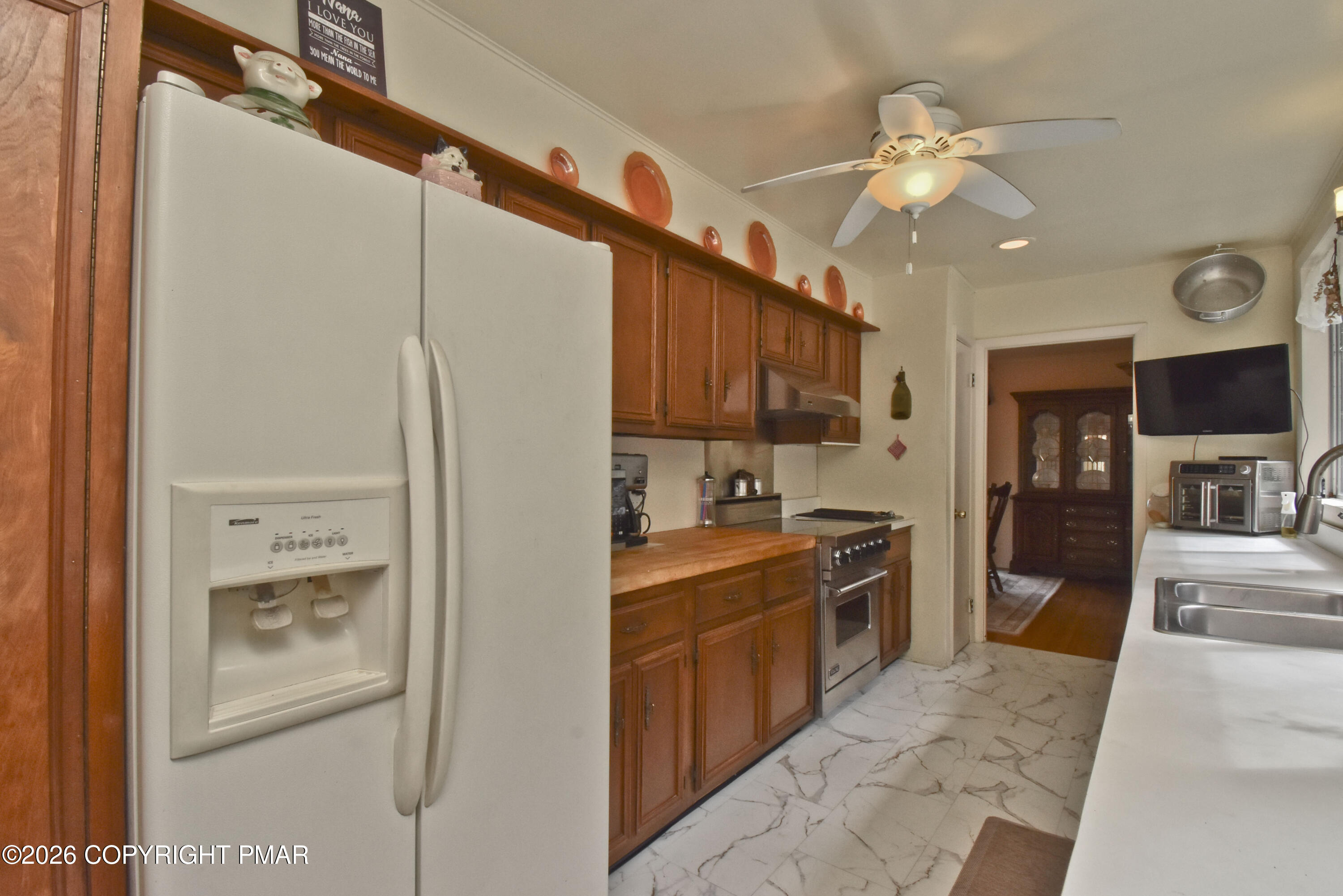 148 Tree Line Drive Property Photo 12