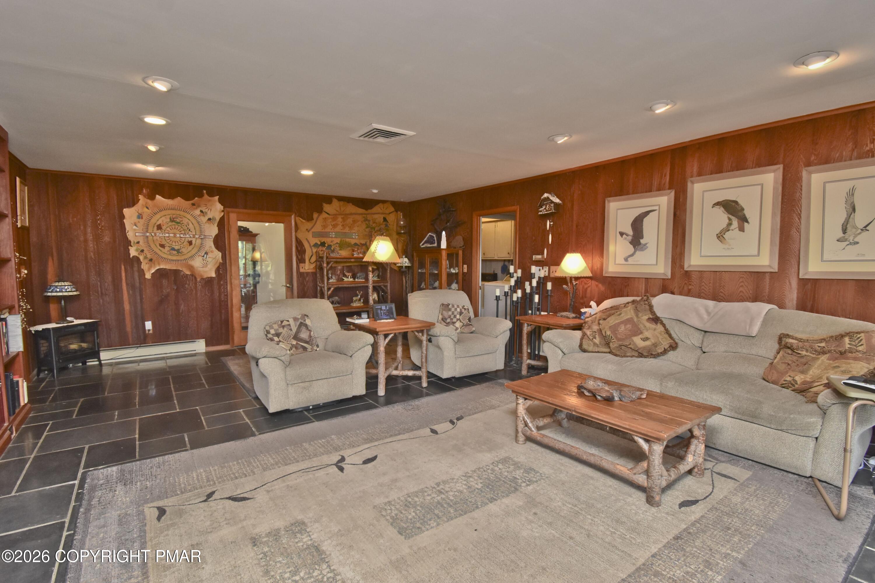 148 Tree Line Drive Property Photo 15