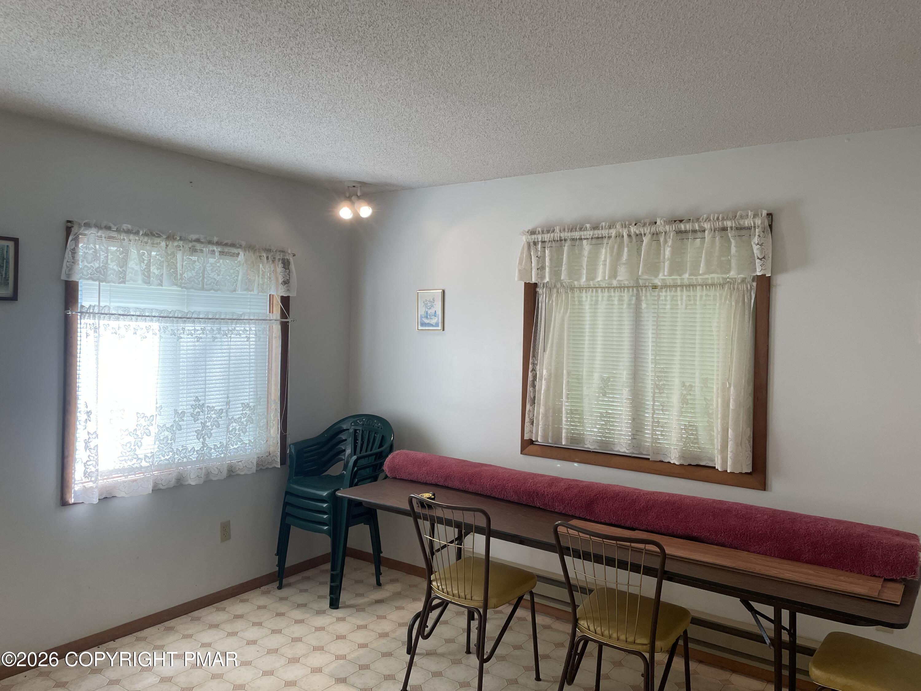 5603 Pembrook Drive Property Photo 3