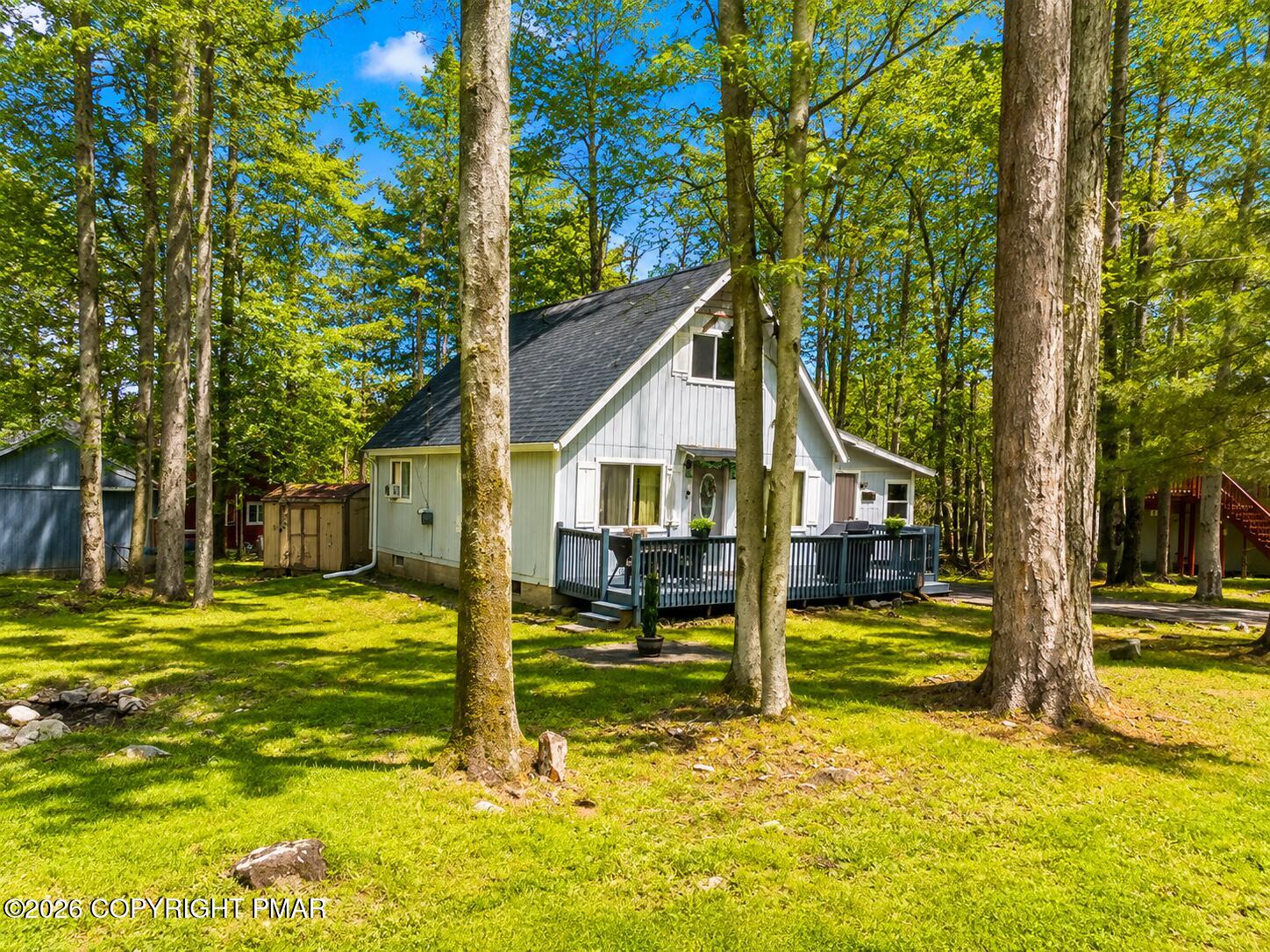 8940 Deerfield Road Property Photo 2