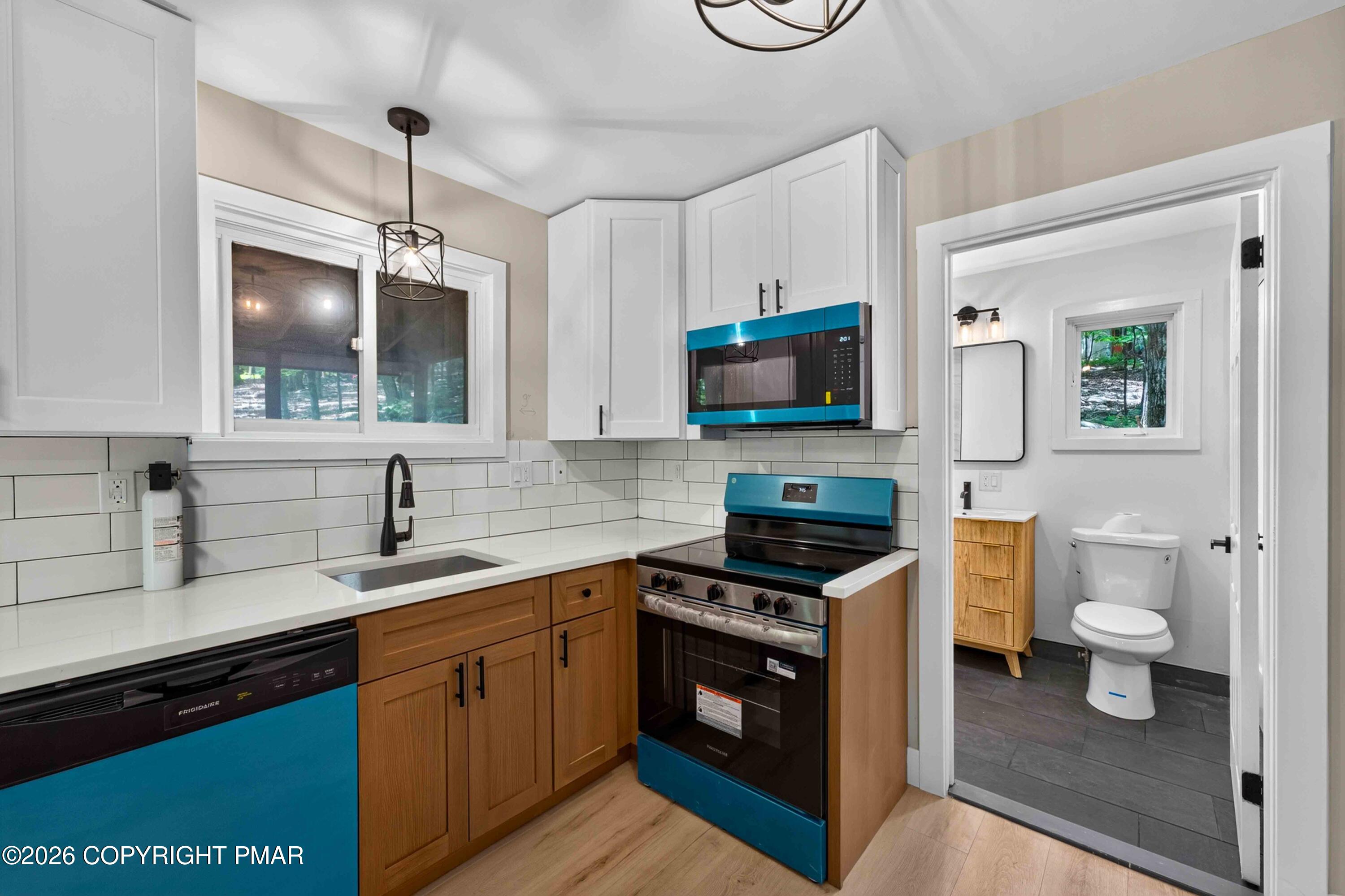 192 Bellingham Drive Property Photo 23