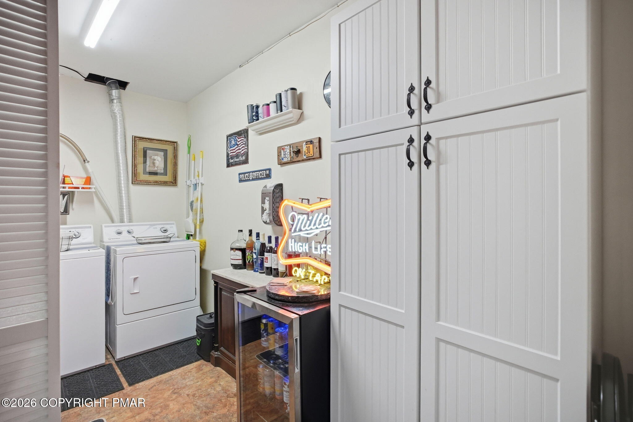 910 Laurel Street Property Photo 15