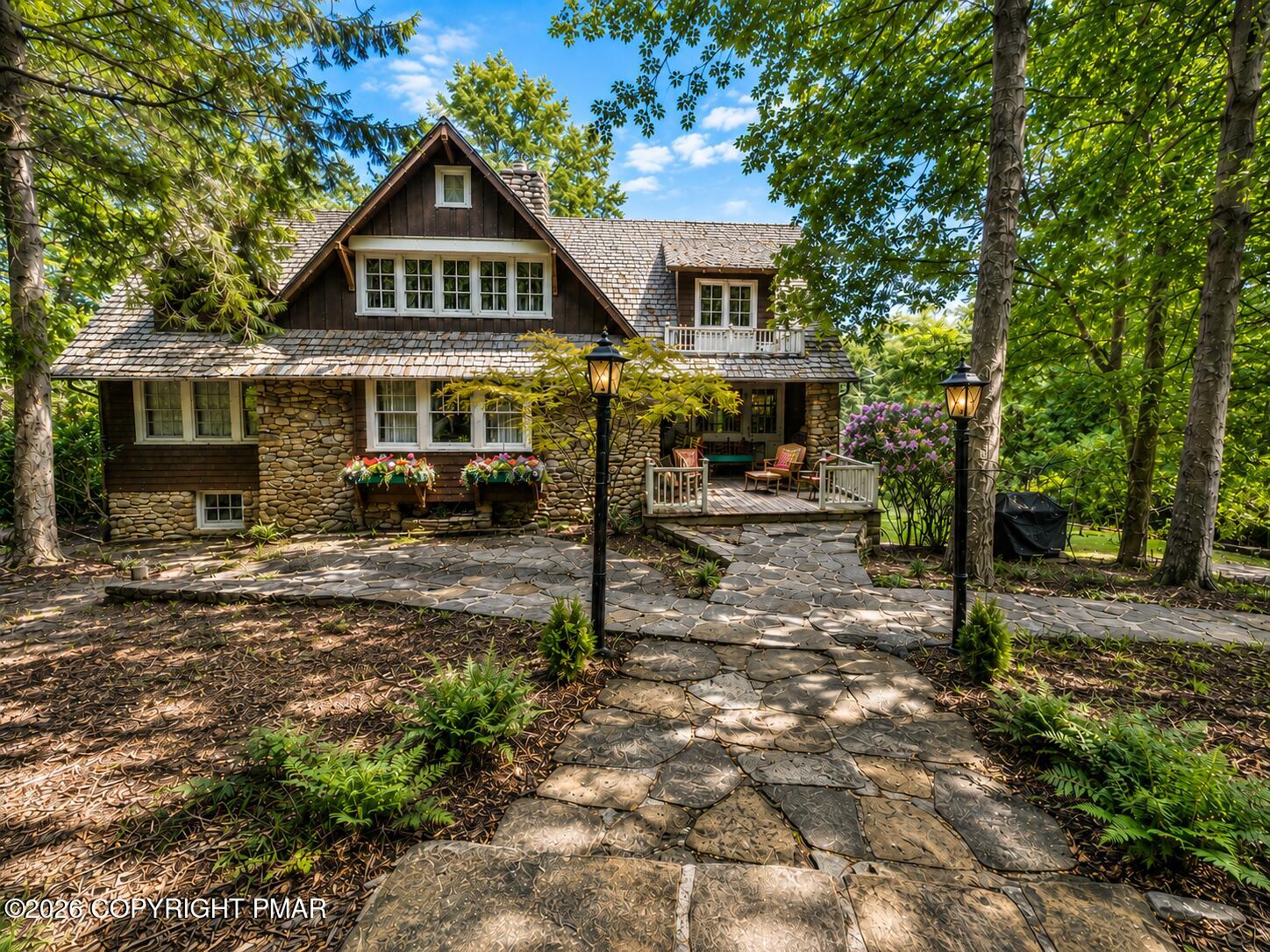 204 Lake Road Property Photo 1