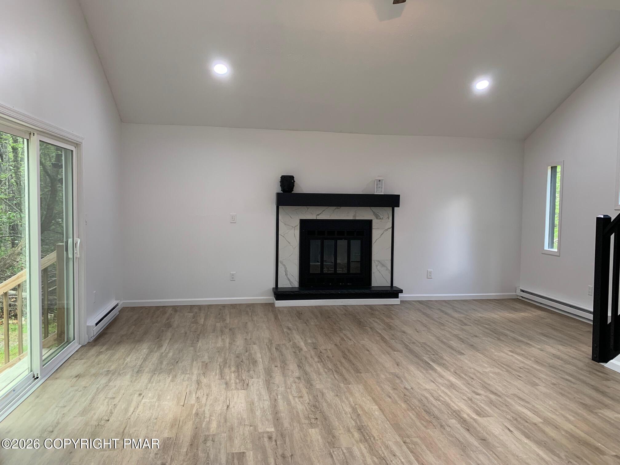 9554 Jasmine Drive Property Photo 6