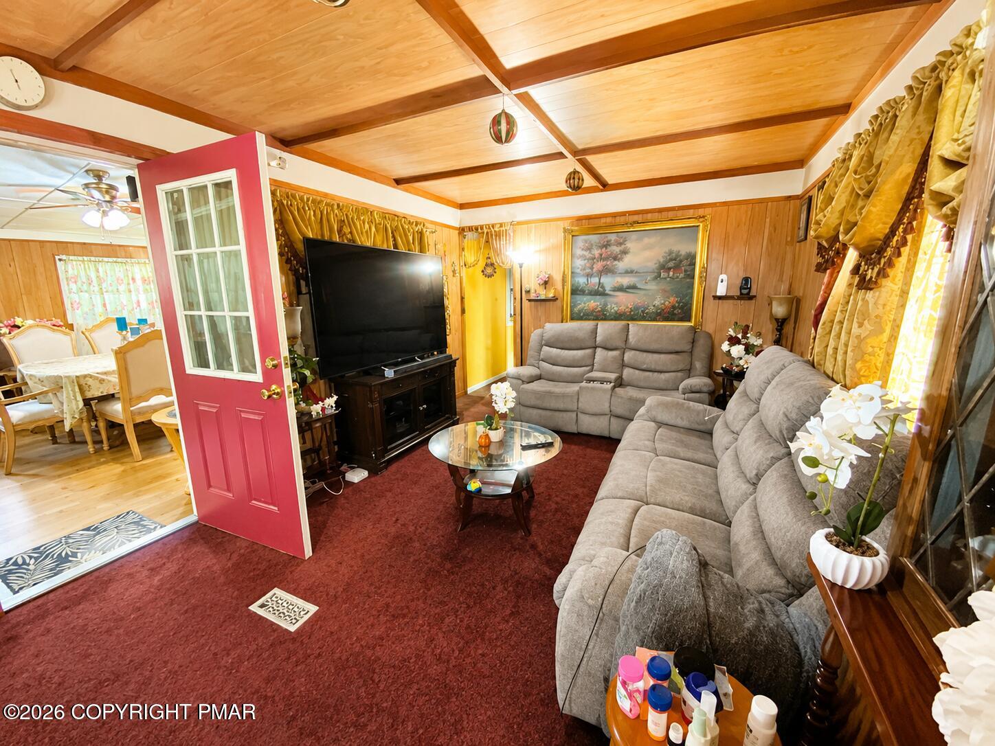 258 S Turnpike Road Property Photo 10