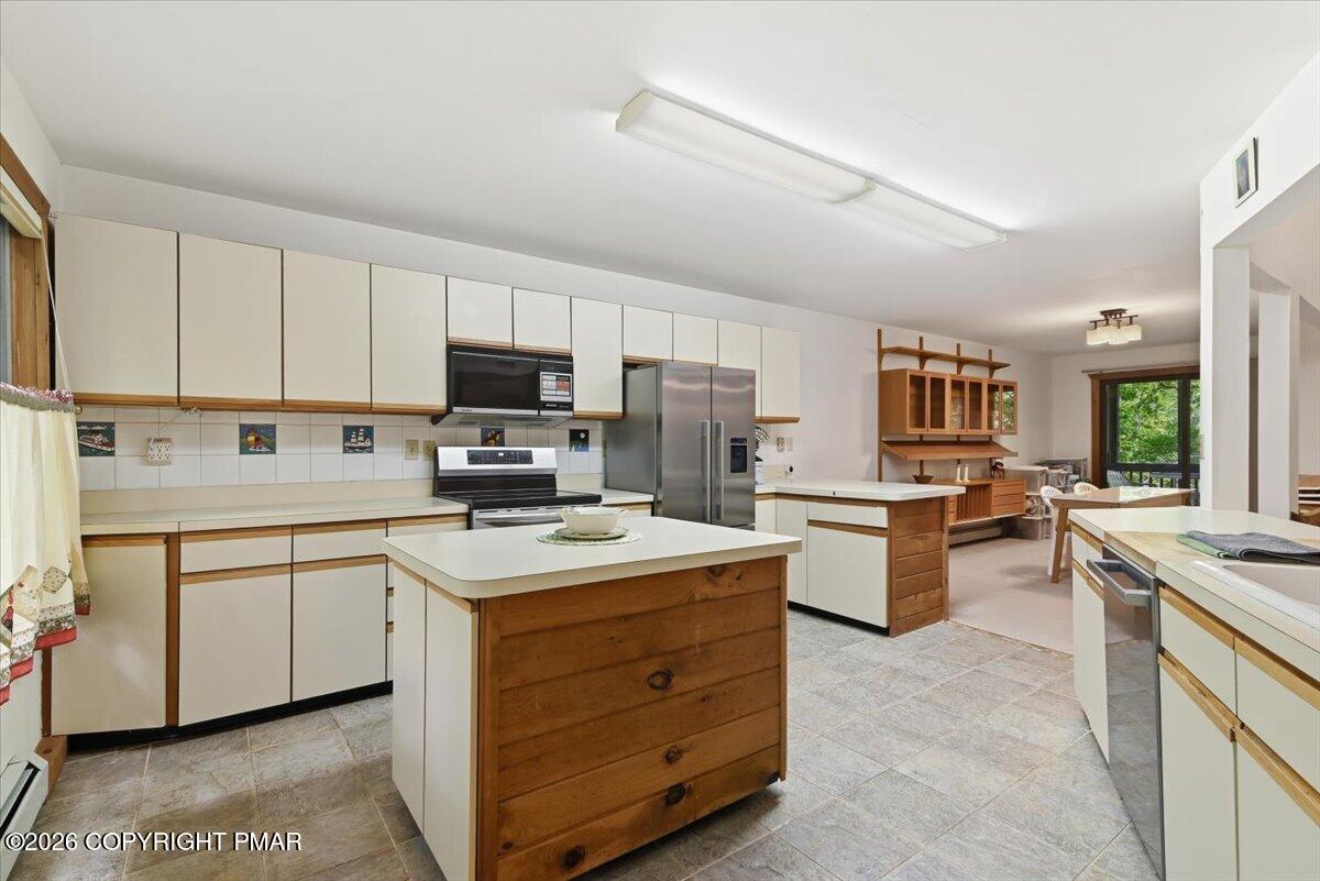 472 Log Tavern Road Property Photo 13