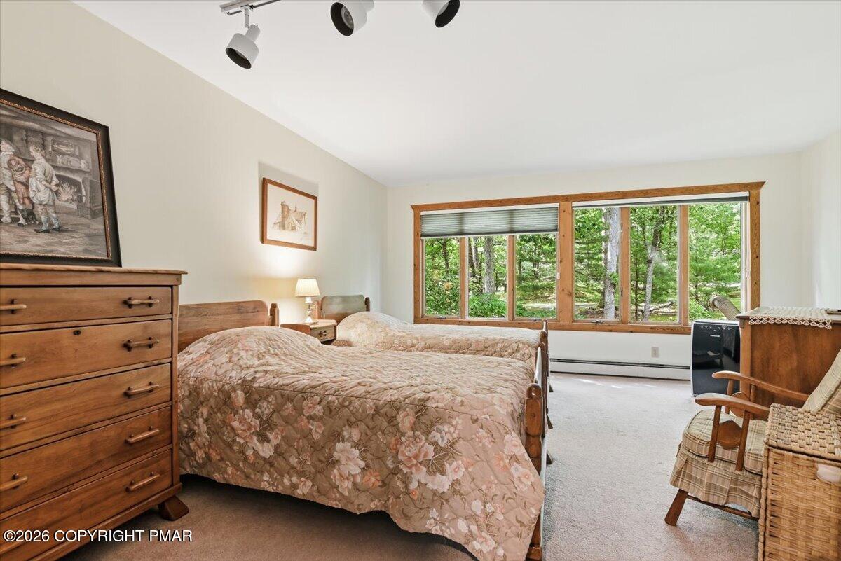 472 Log Tavern Road Property Photo 15