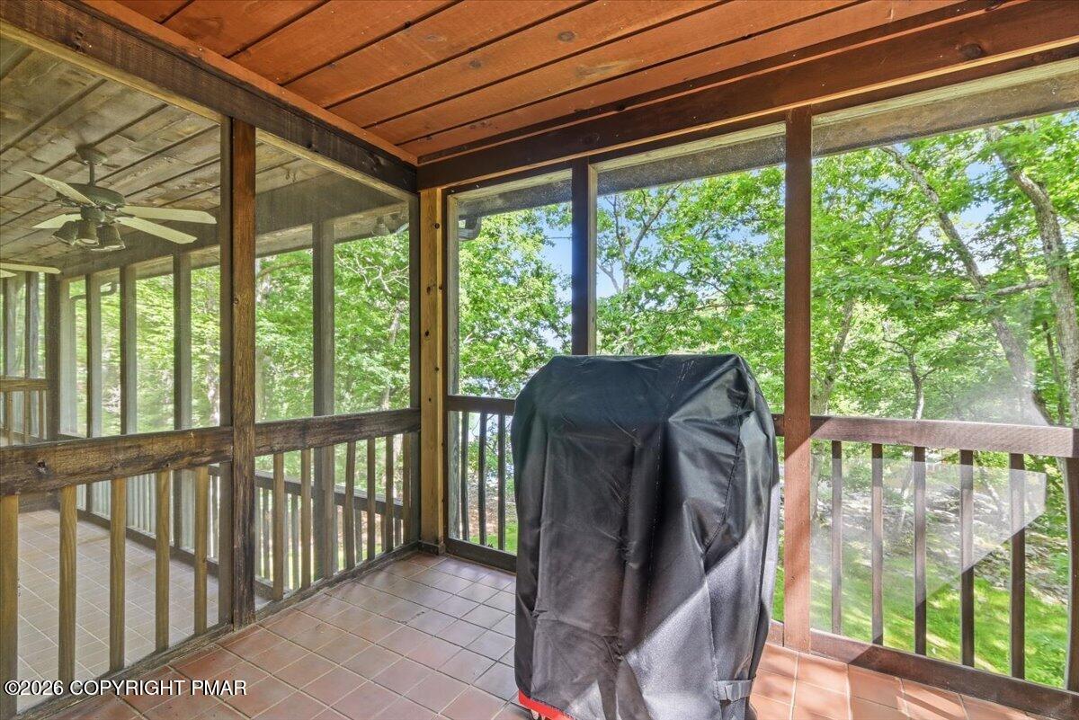472 Log Tavern Road Property Photo 18