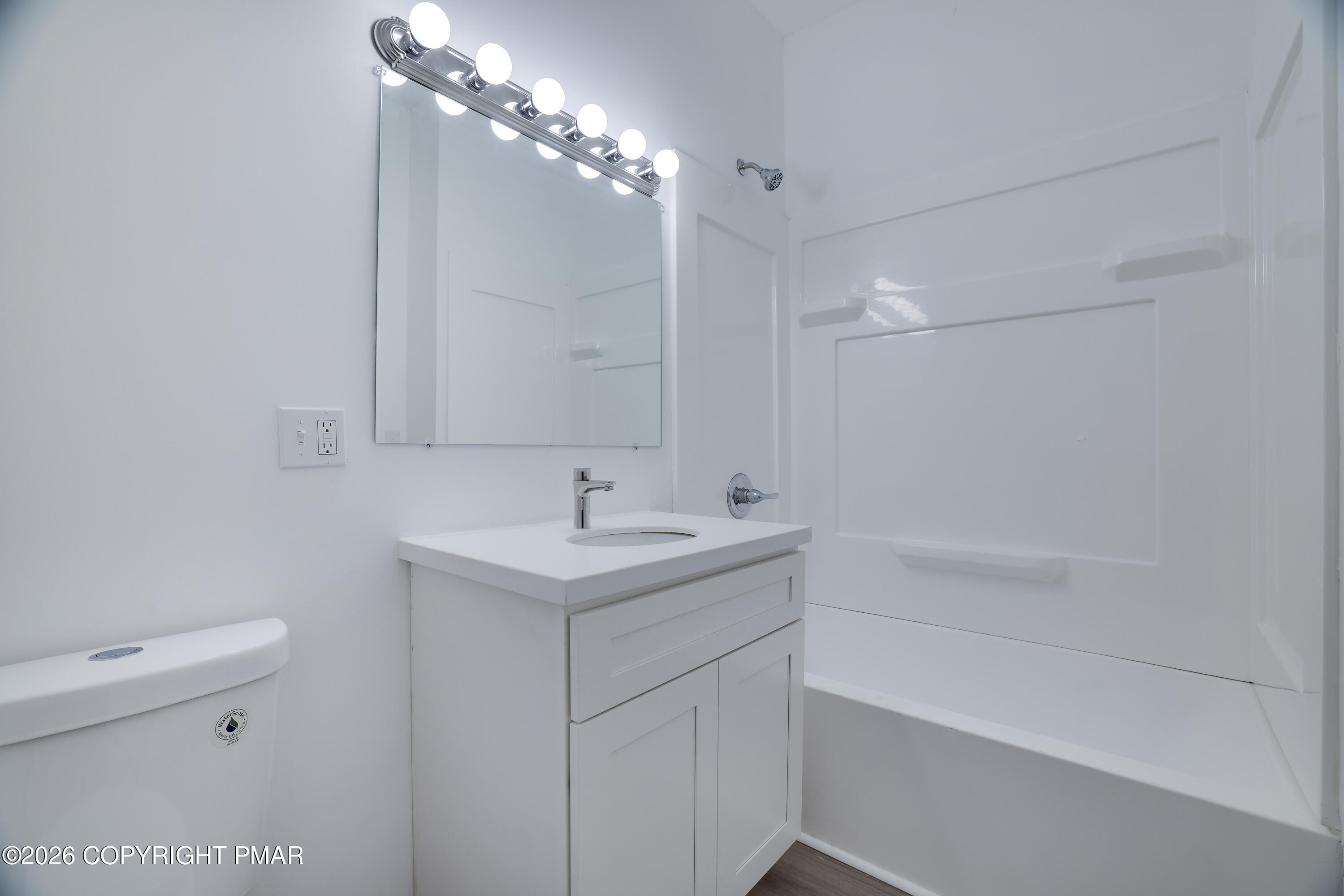 123 Main Street Property Photo 8