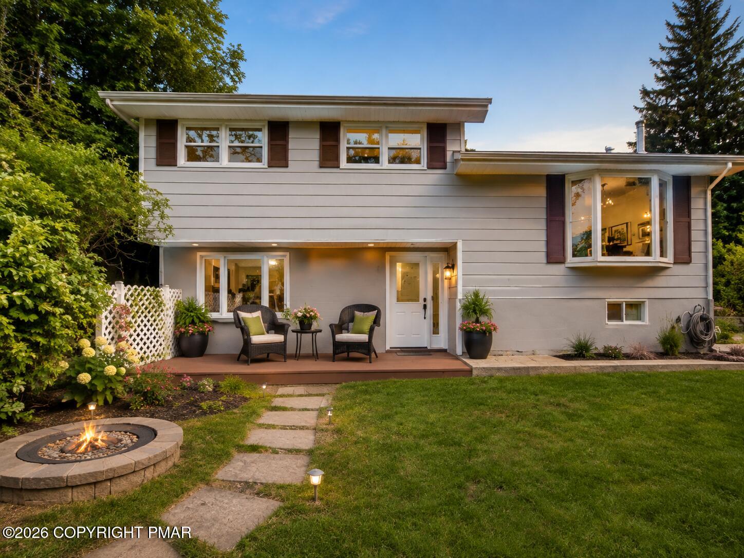 1138 Hillside Avenue Property Photo 2