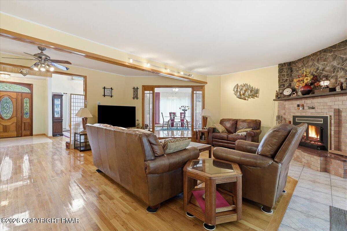 6359 Overlook Drive Property Photo 4
