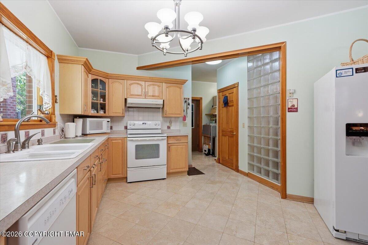 6359 Overlook Drive Property Photo 12