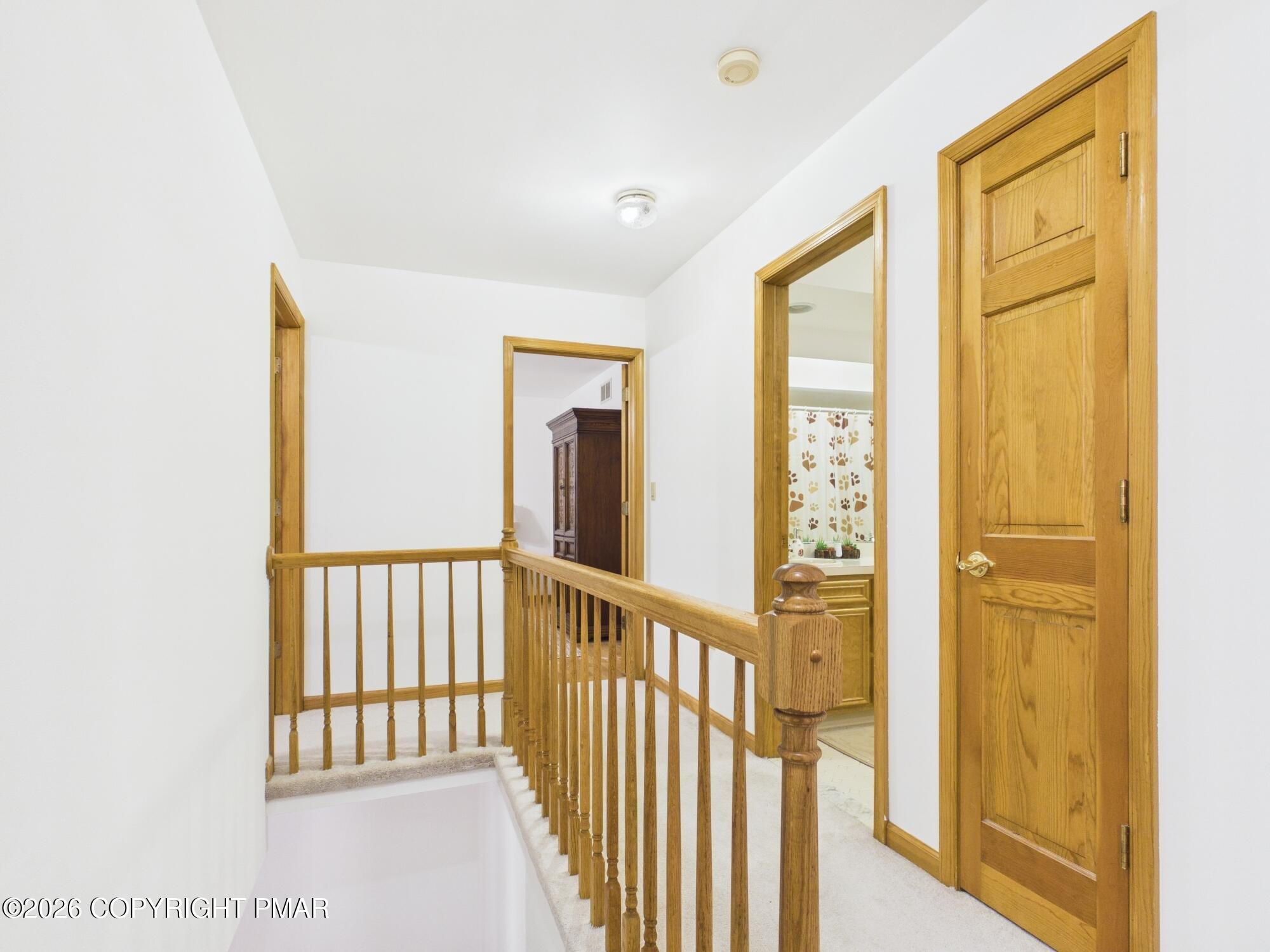 5390 Woodbridge Drive E Property Photo 24