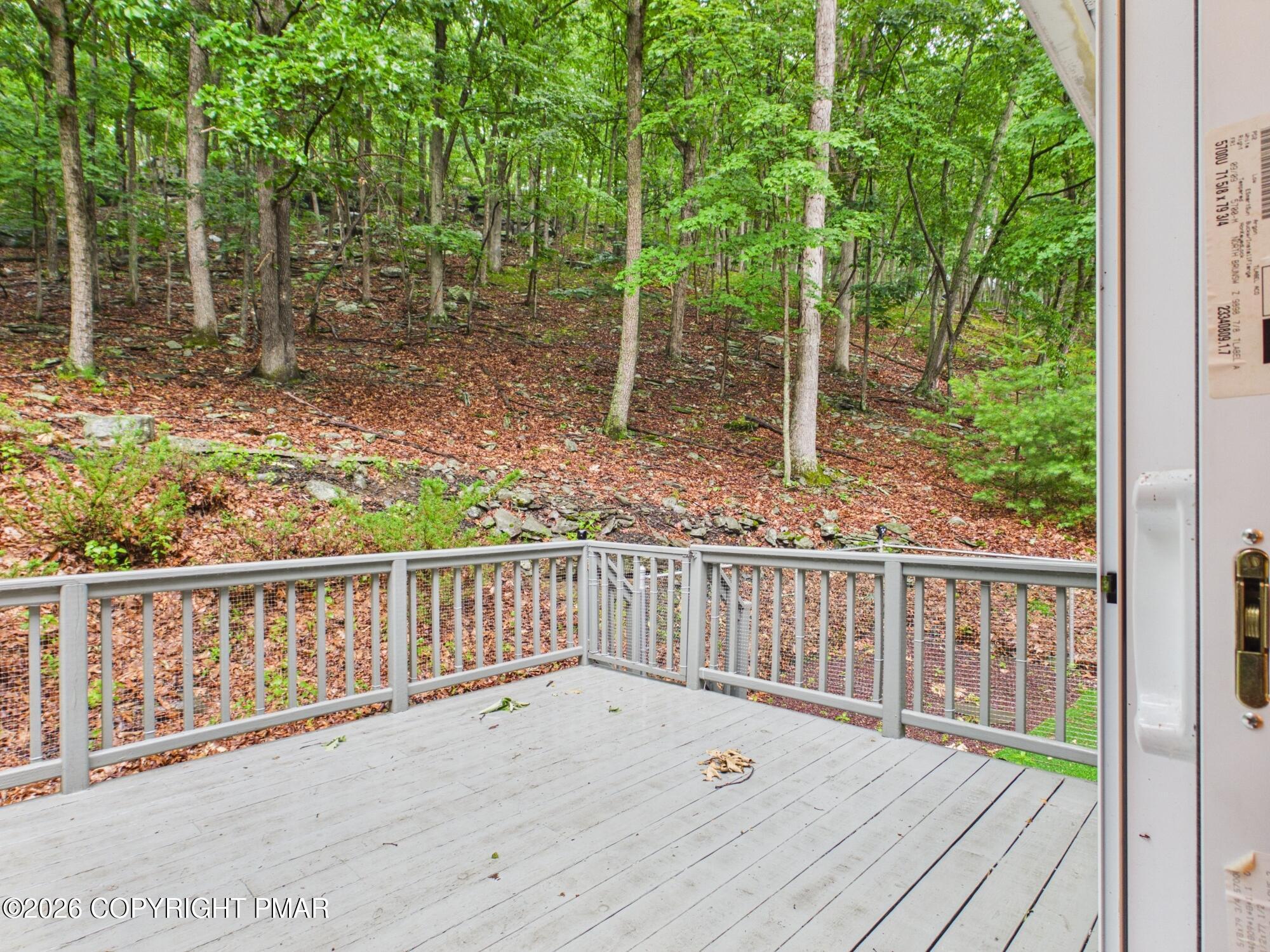 5390 Woodbridge Drive E Property Photo 41