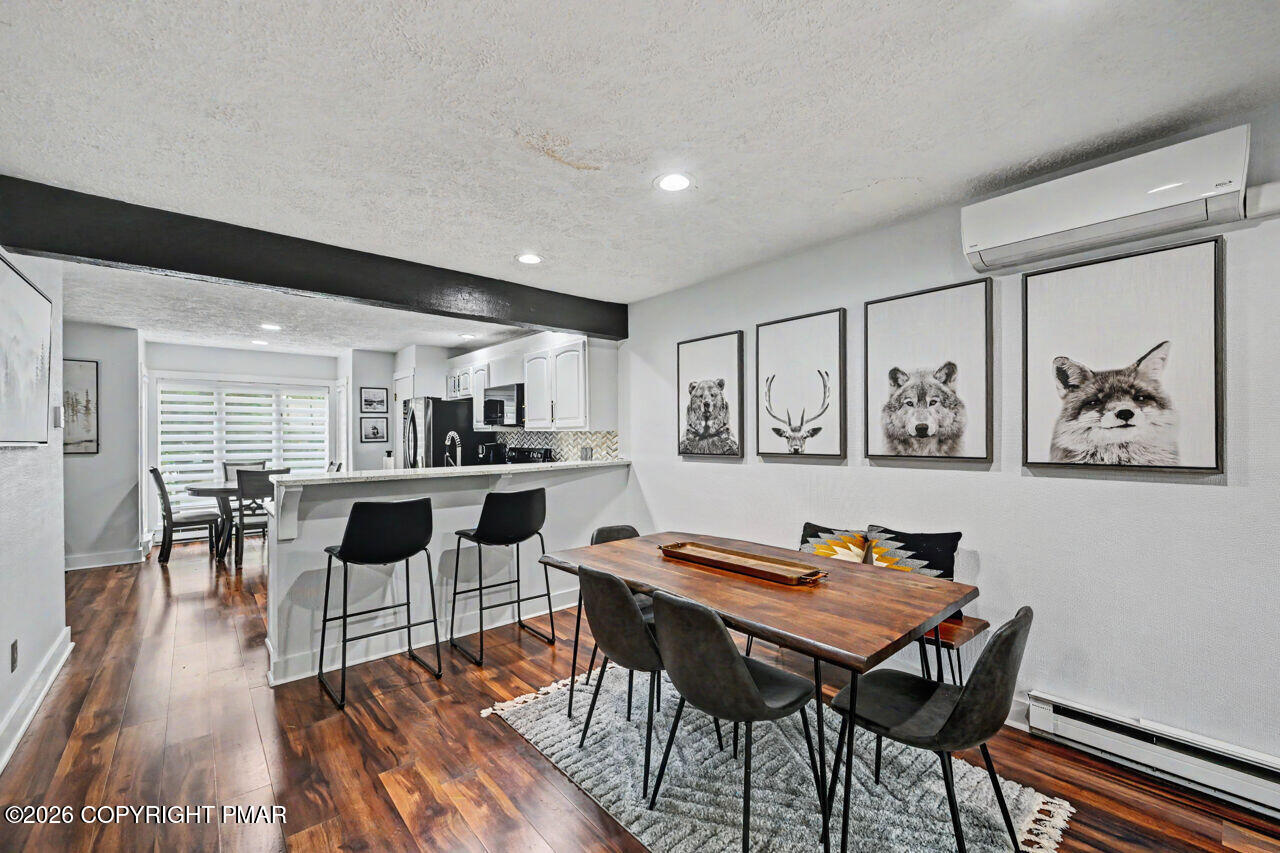 1015 Crestwoods Drive Property Photo 11