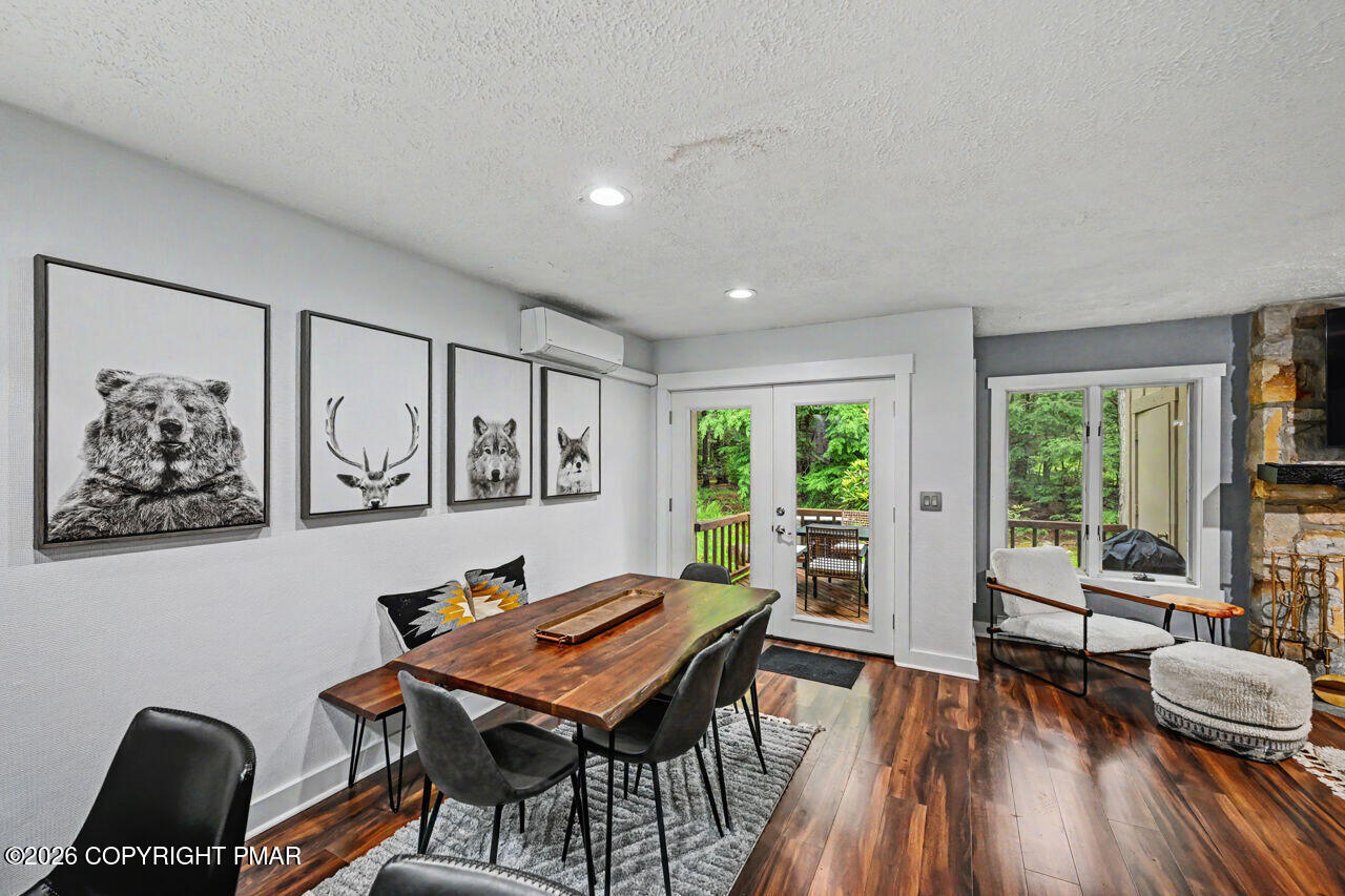 1015 Crestwoods Drive Property Photo 13
