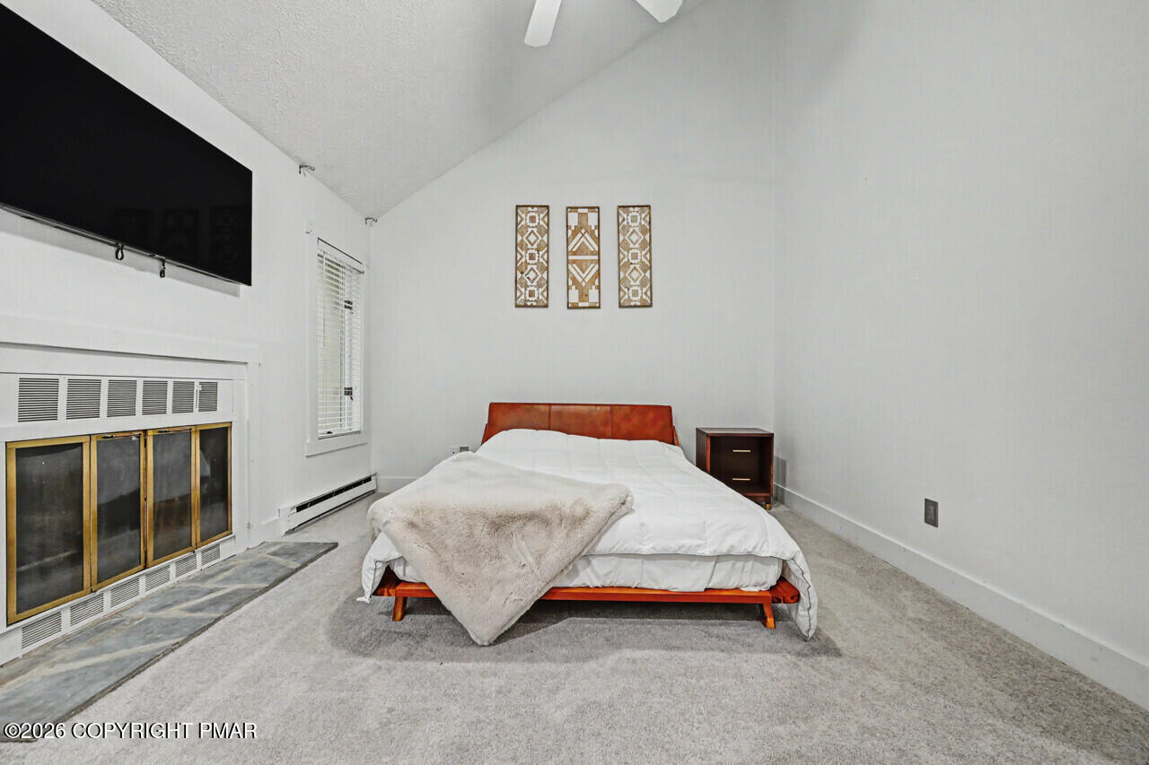 1015 Crestwoods Drive Property Photo 21