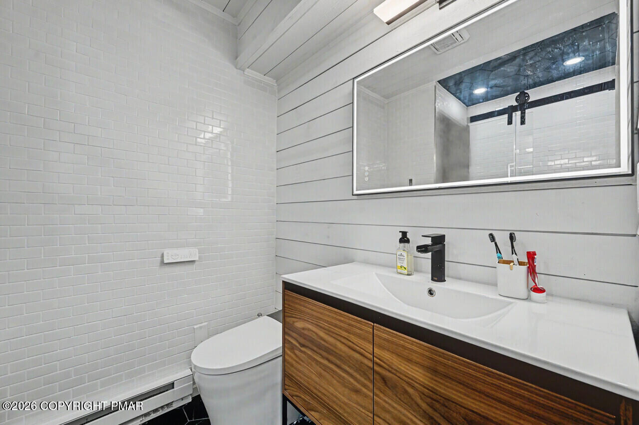 1015 Crestwoods Drive Property Photo 27