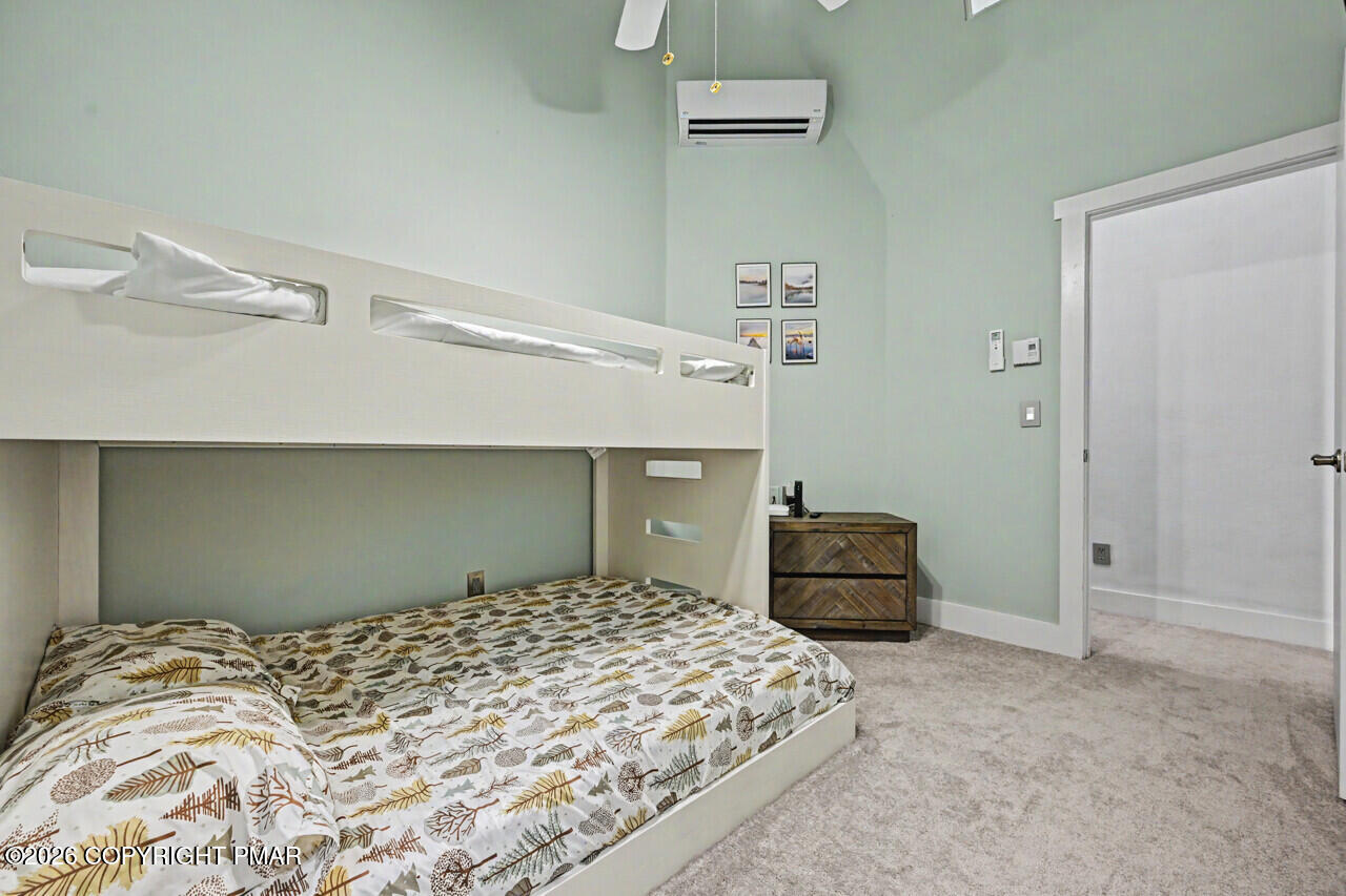 1015 Crestwoods Drive Property Photo 35