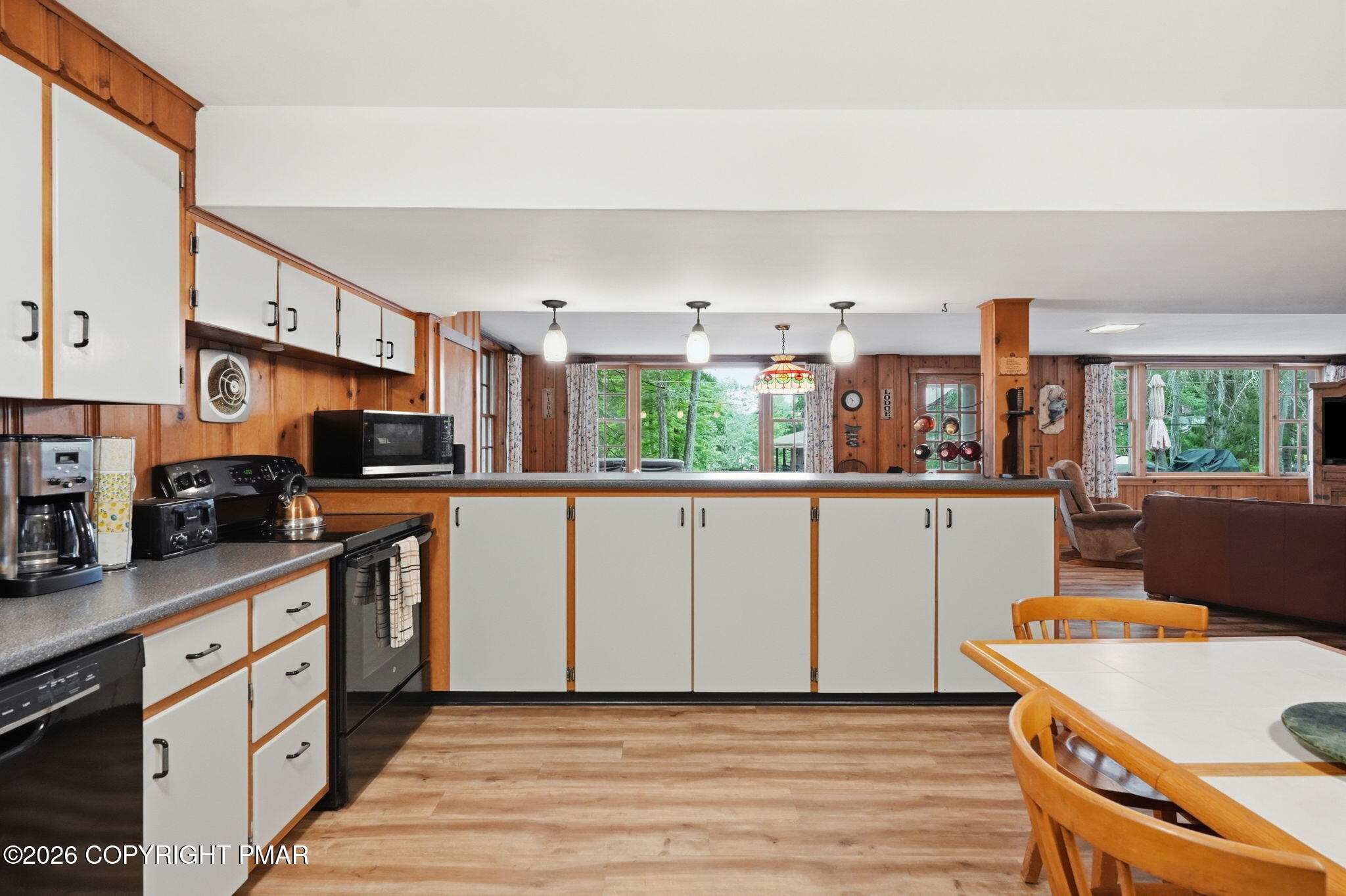 128 Crest Drive Property Photo 39