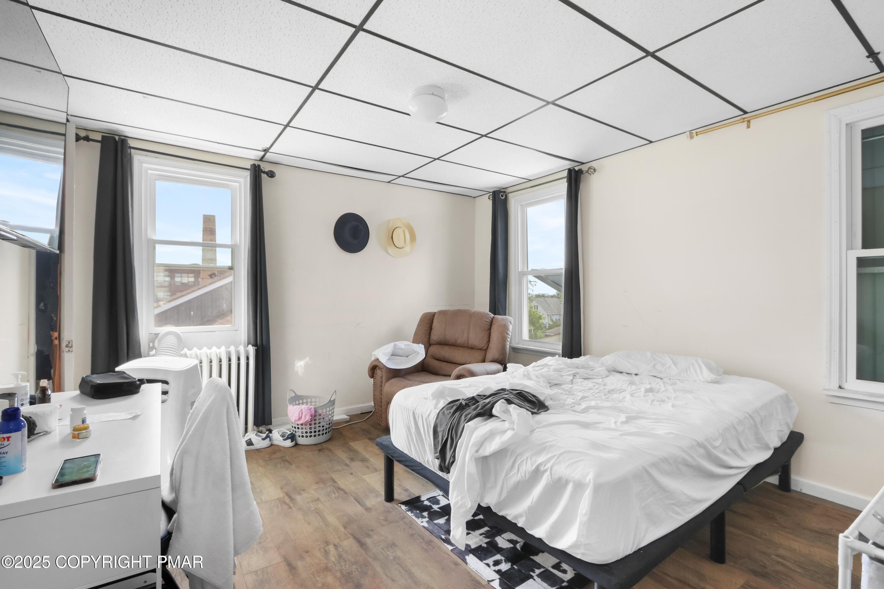 127 S Broad Street Property Photo 19