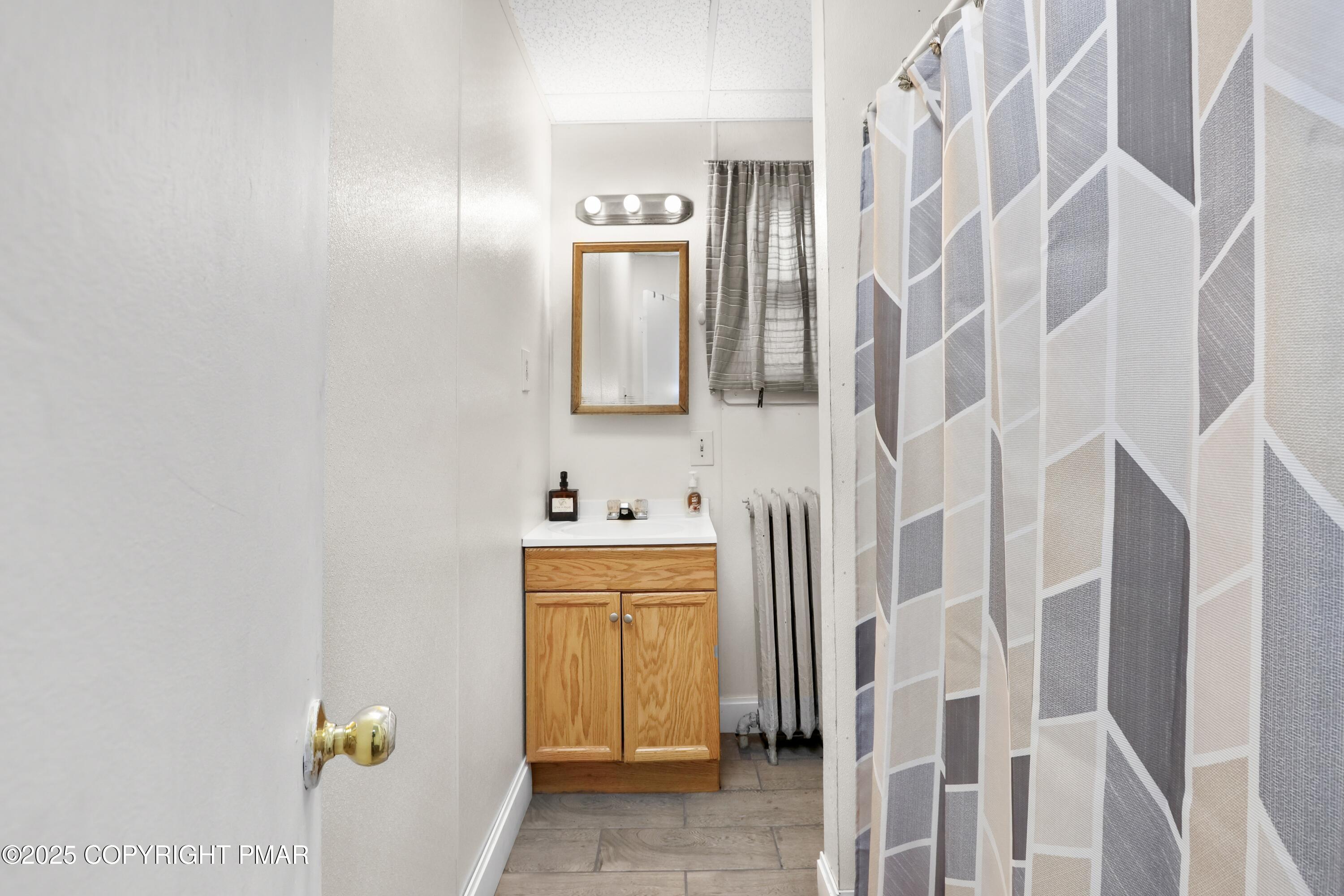 127 S Broad Street Property Photo 22
