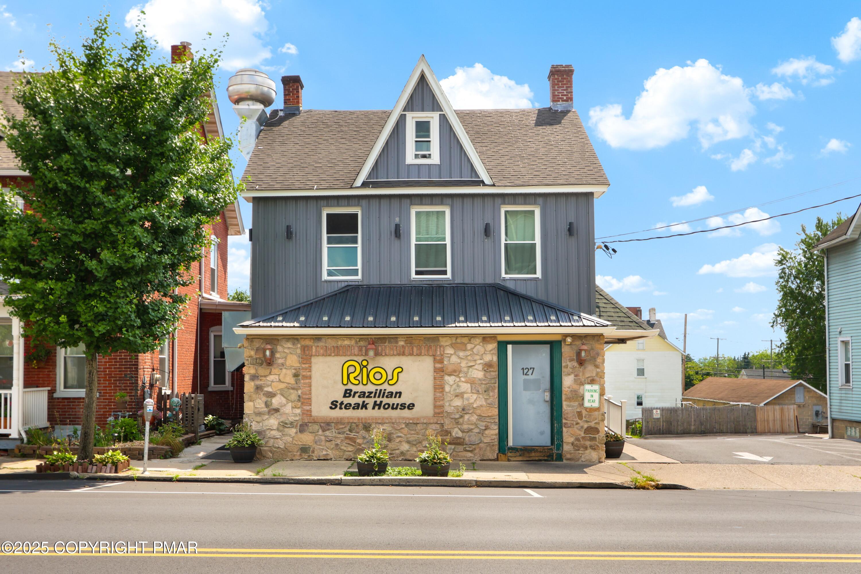 127 S Broad Street Property Photo 27