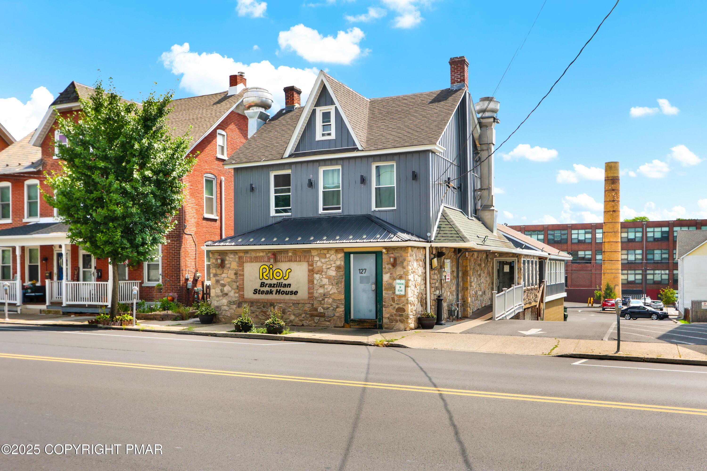 127 S Broad Street Property Photo 28