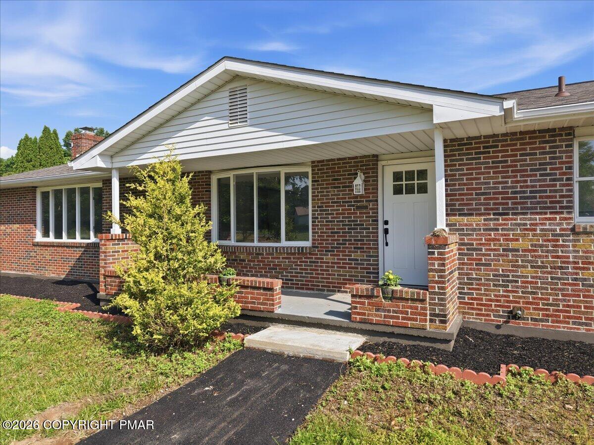 129 Rinker Road Property Photo 6