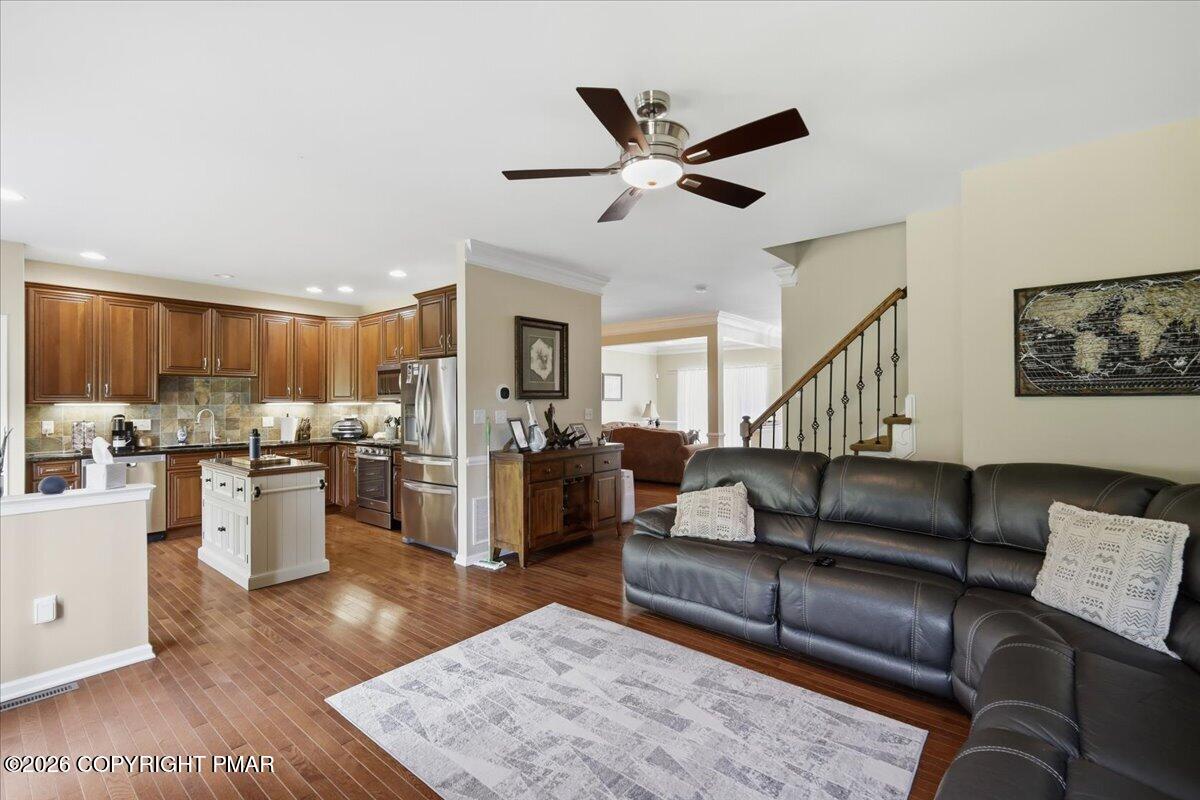 2005 Muirfield Way Property Photo 6