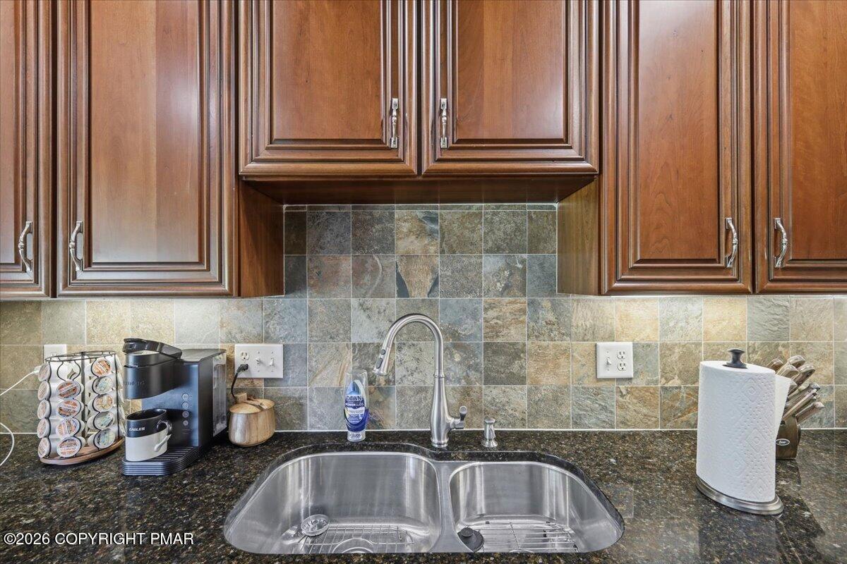 2005 Muirfield Way Property Photo 10