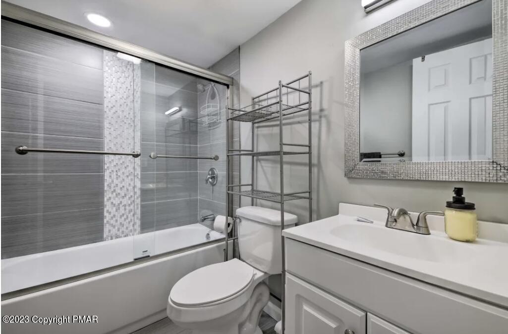 327 Country Place Drive Property Photo 11