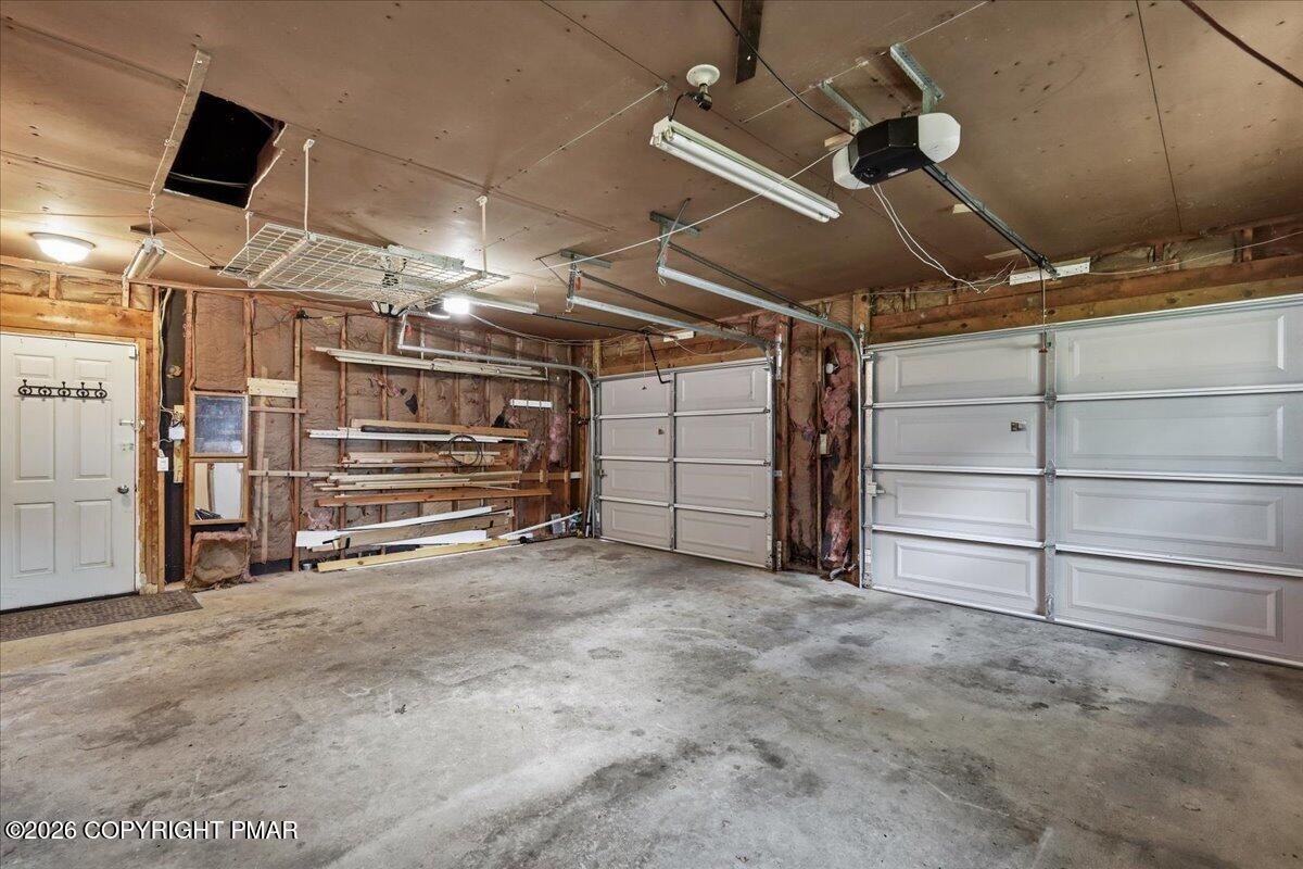 2004 Linwood Drive Property Photo 27