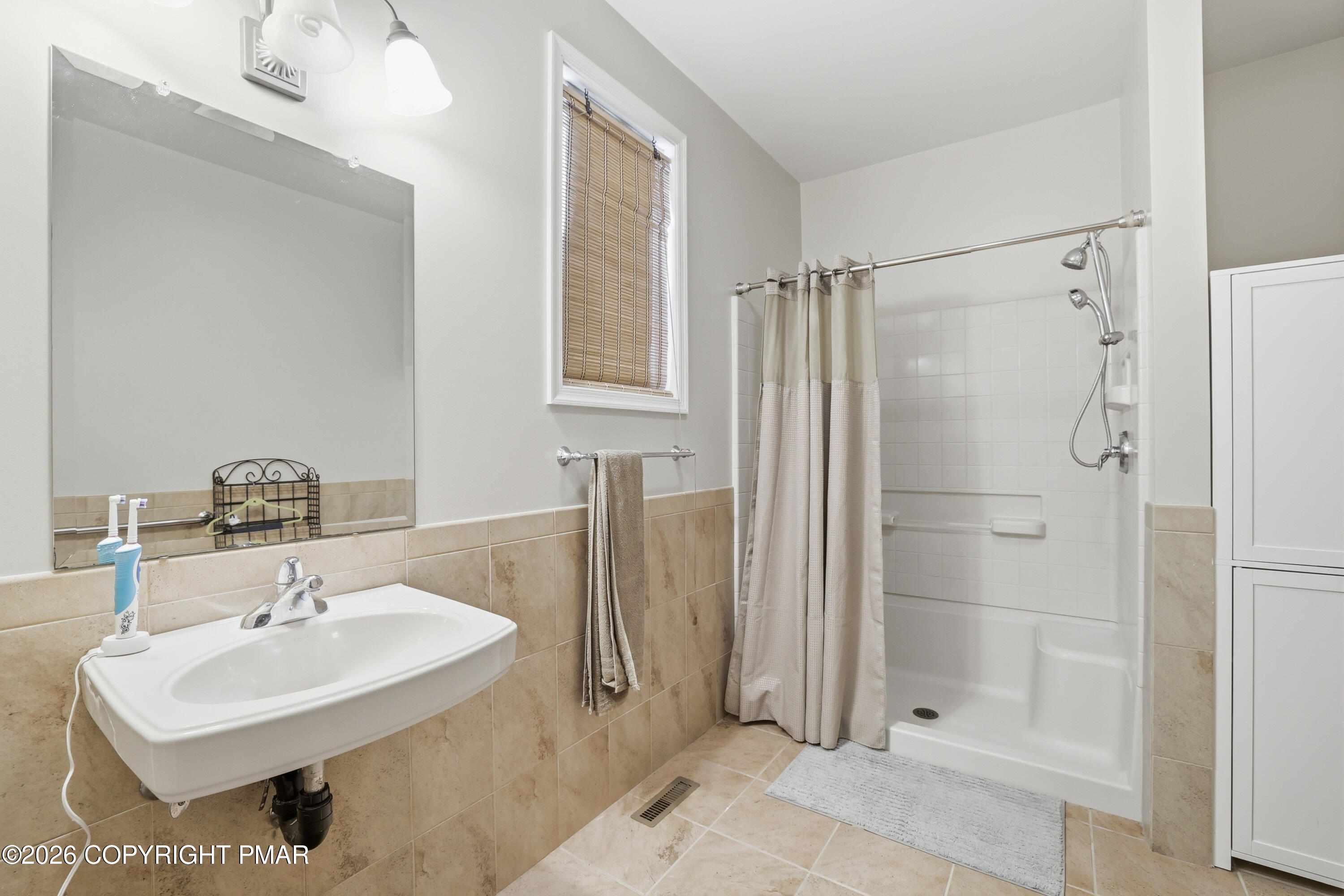 1323 Crossing Lane Property Photo 31