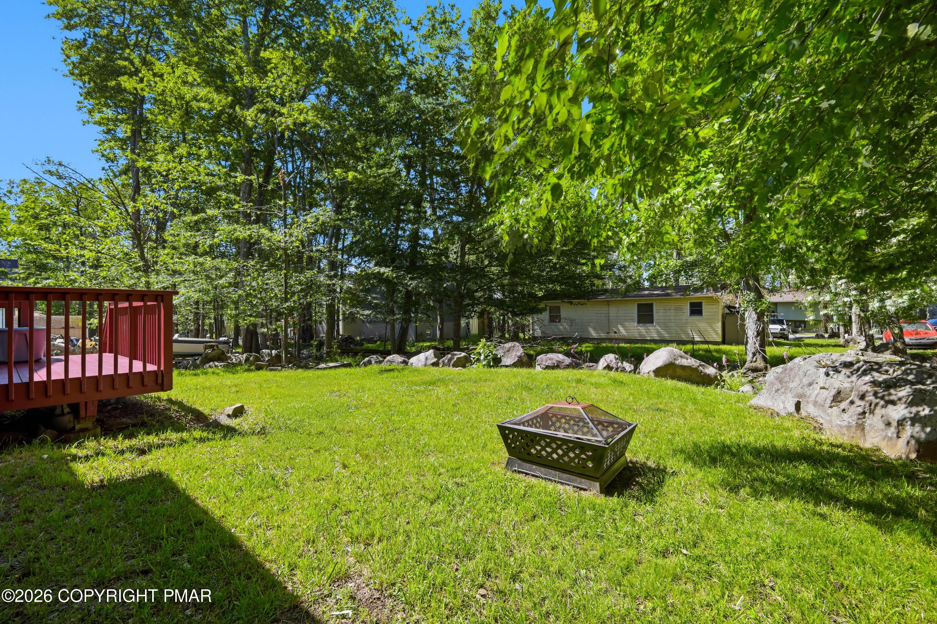 7436 Tamara Lane Property Photo 9