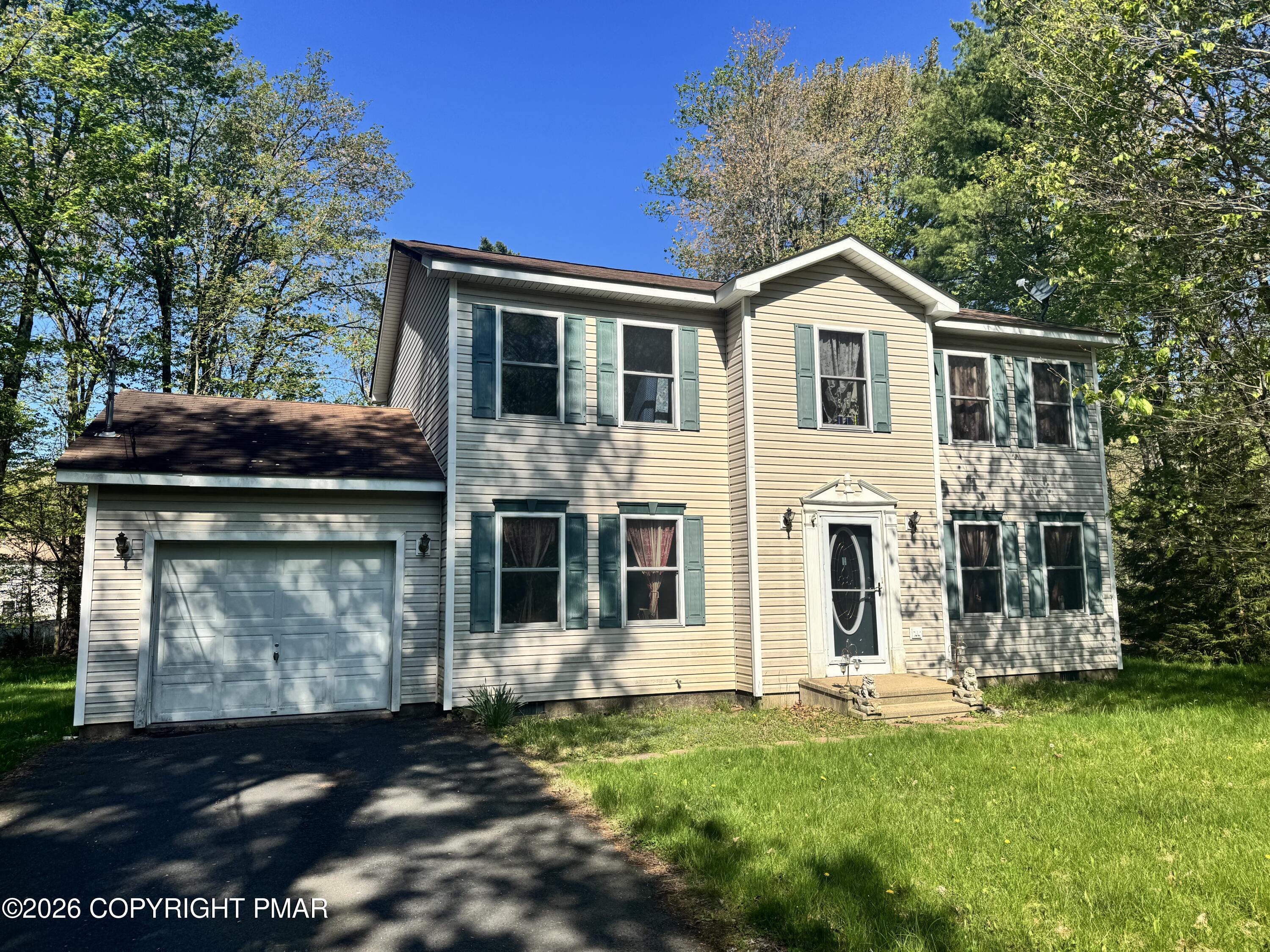 1145 Chickadee Drive Property Photo 1