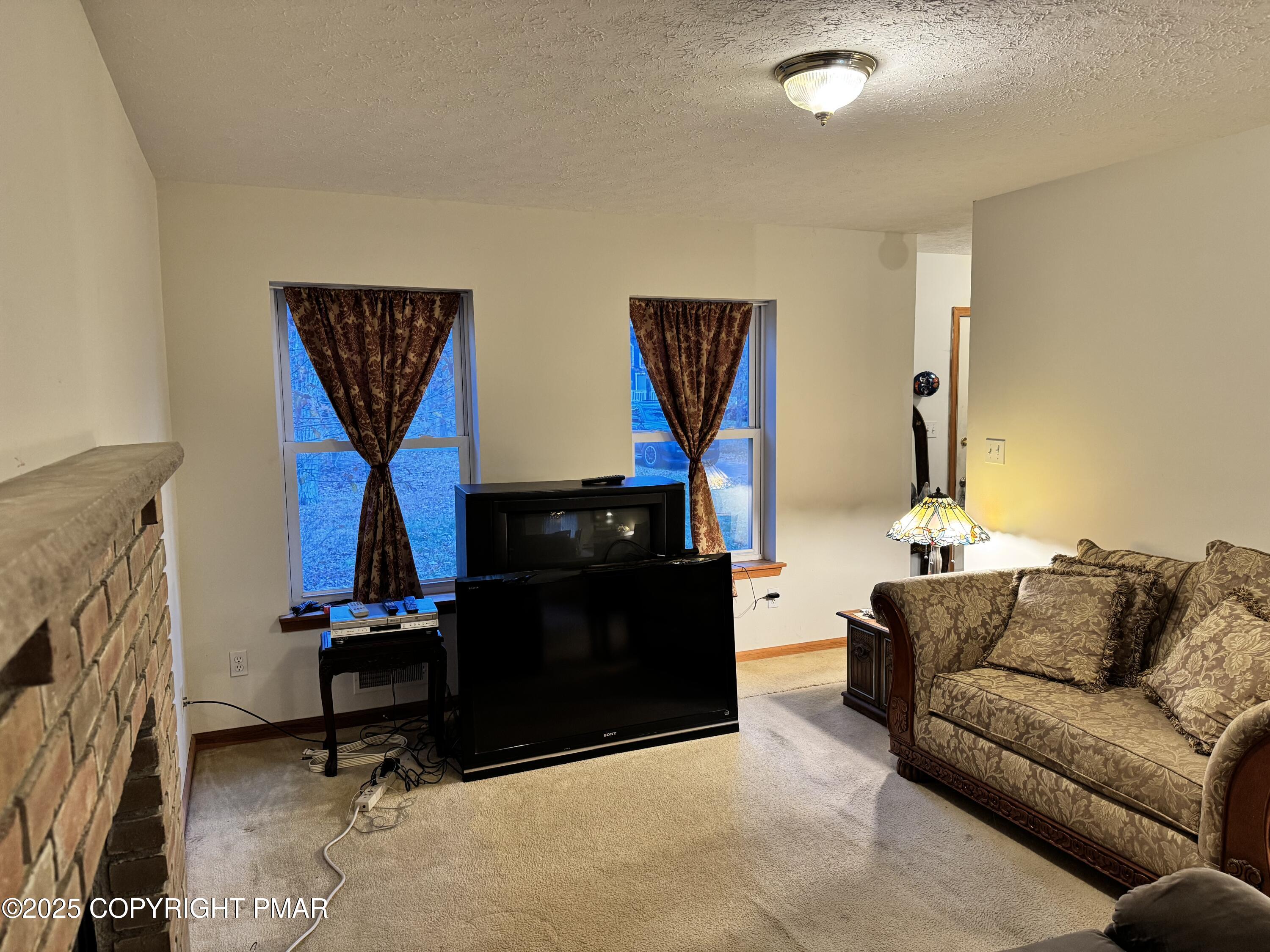 1145 Chickadee Drive Property Photo 10