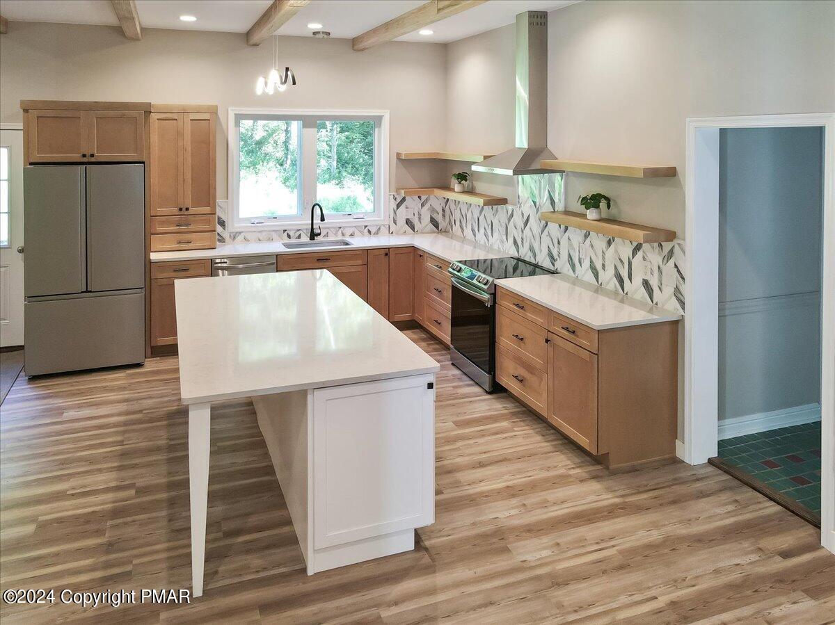 333 Merwinsburg Road Property Photo 14