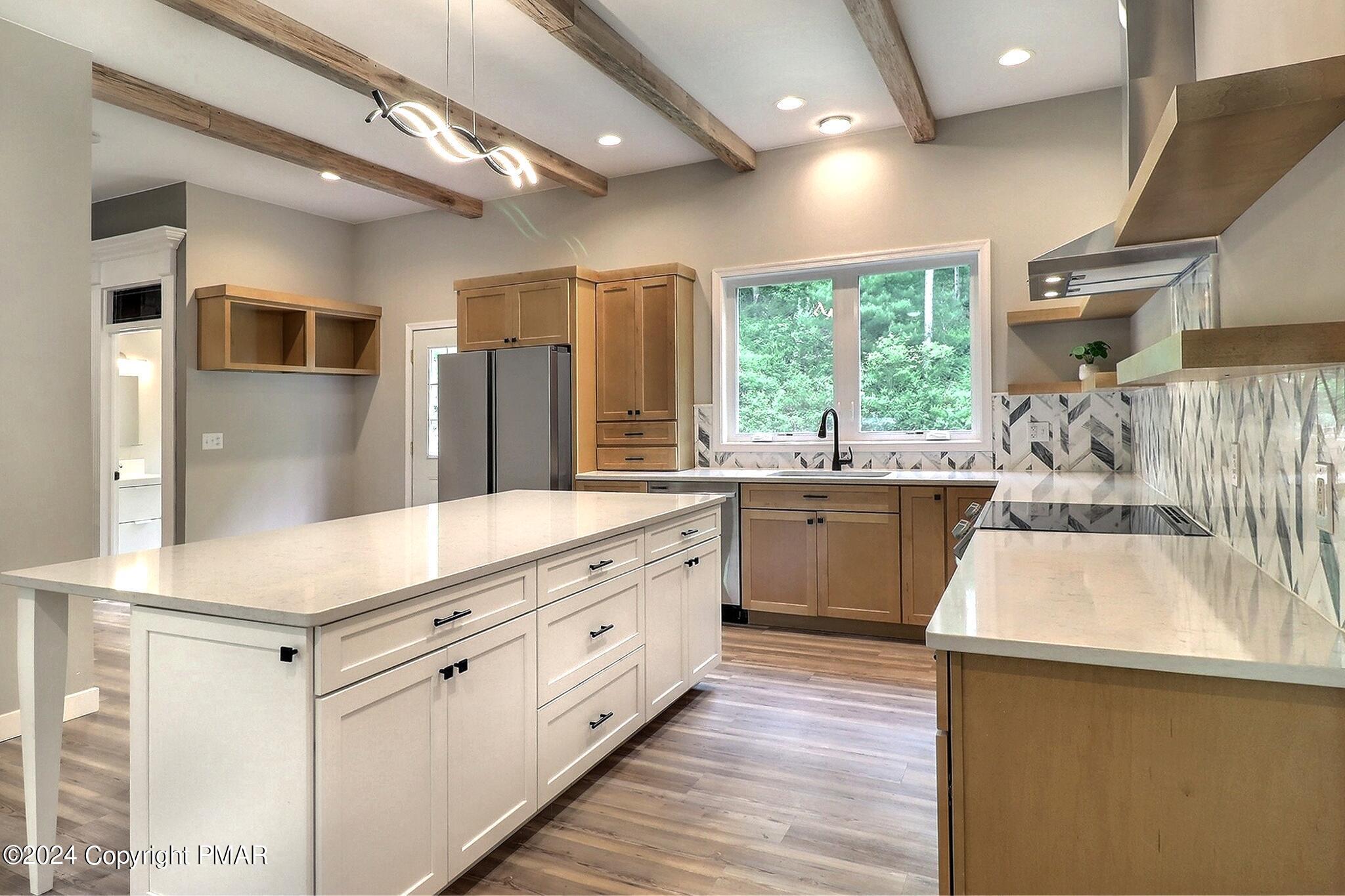 333 Merwinsburg Road Property Photo 15
