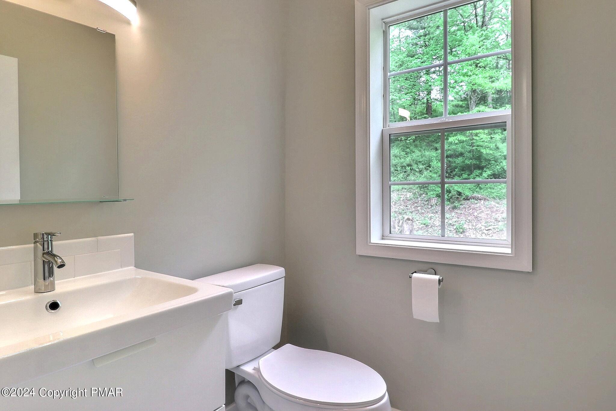 333 Merwinsburg Road Property Photo 46