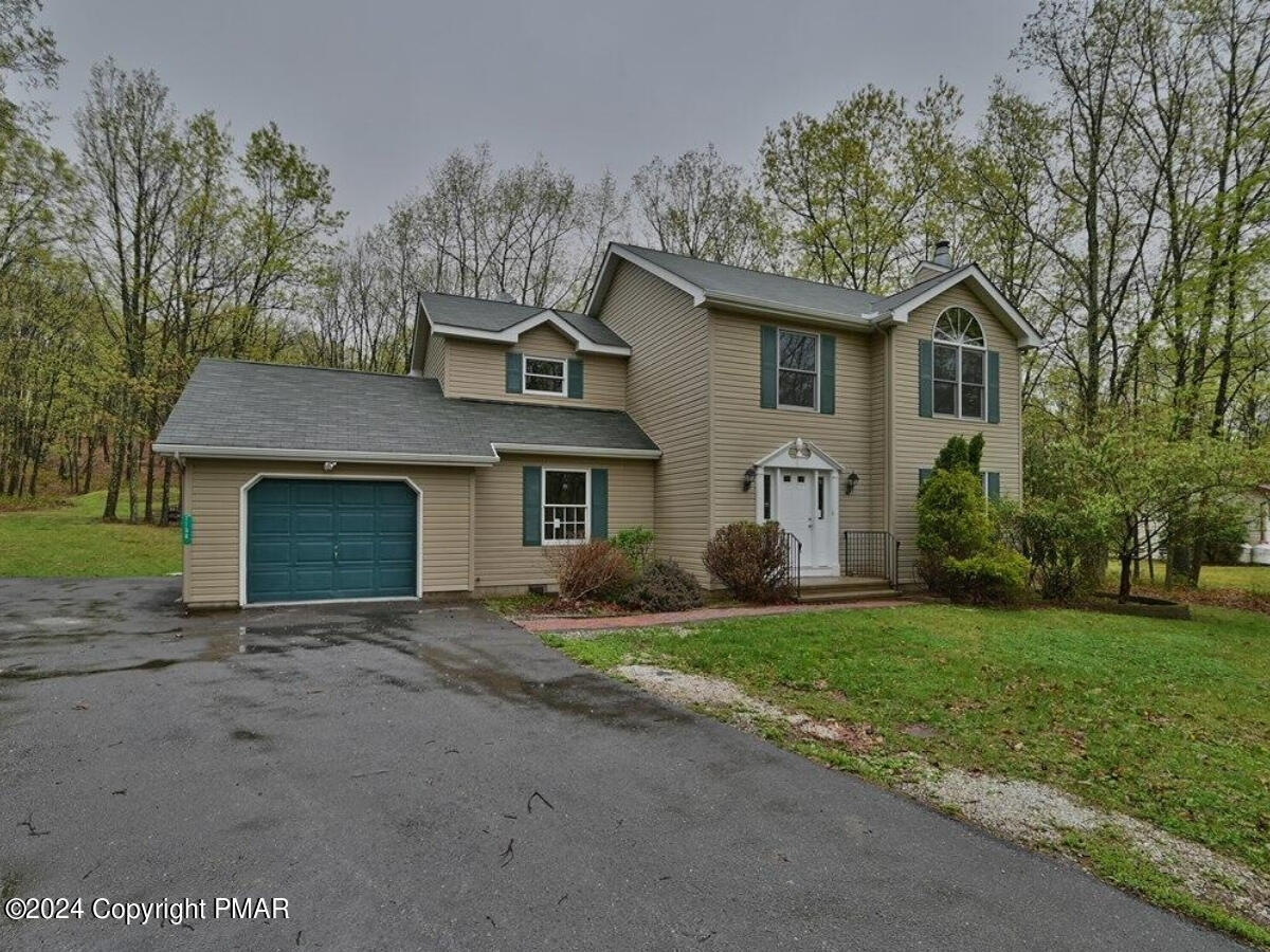 1158 Brian Lane Property Photo 3