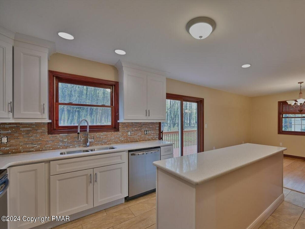 1158 Brian Lane Property Photo 13
