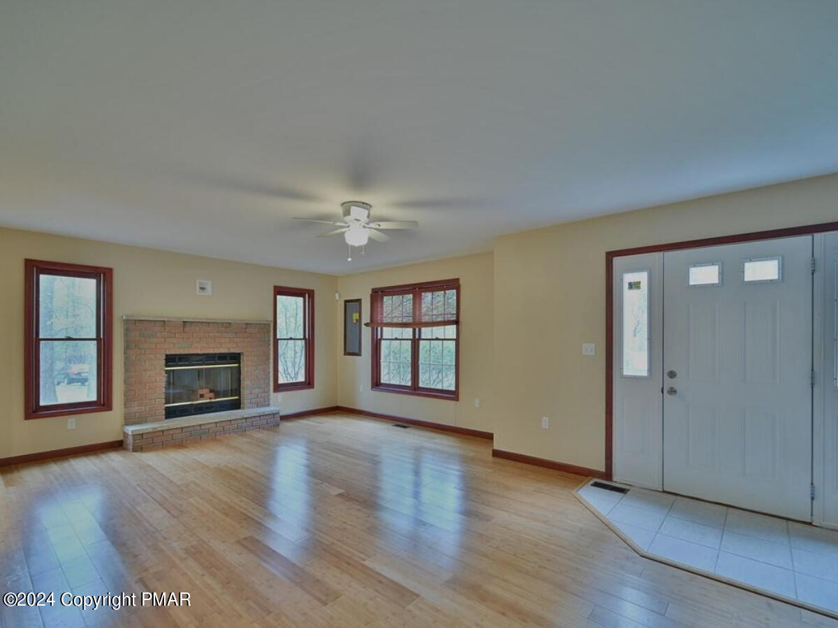 1158 Brian Lane Property Photo 23